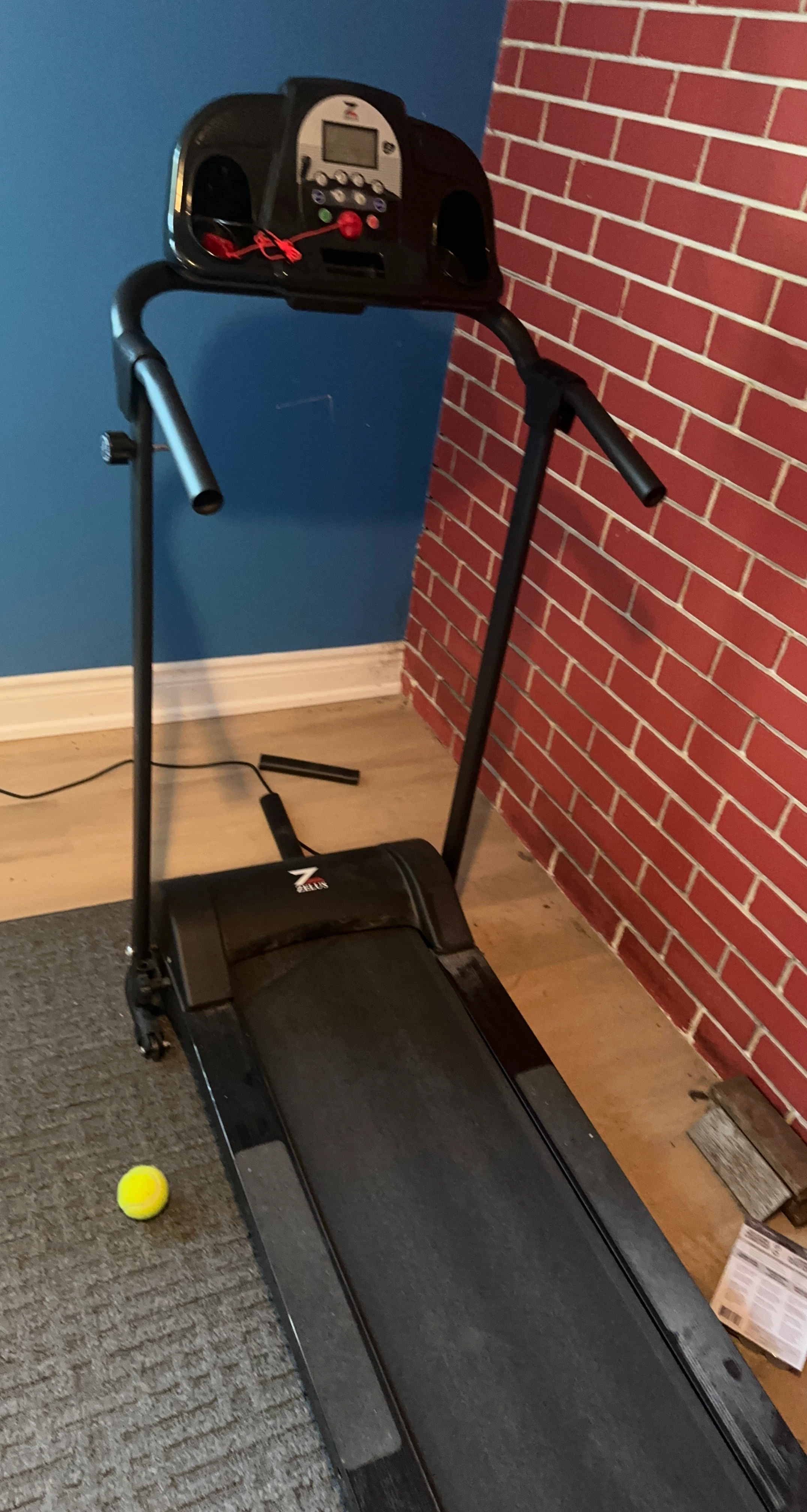 Z-Plus Treadmill