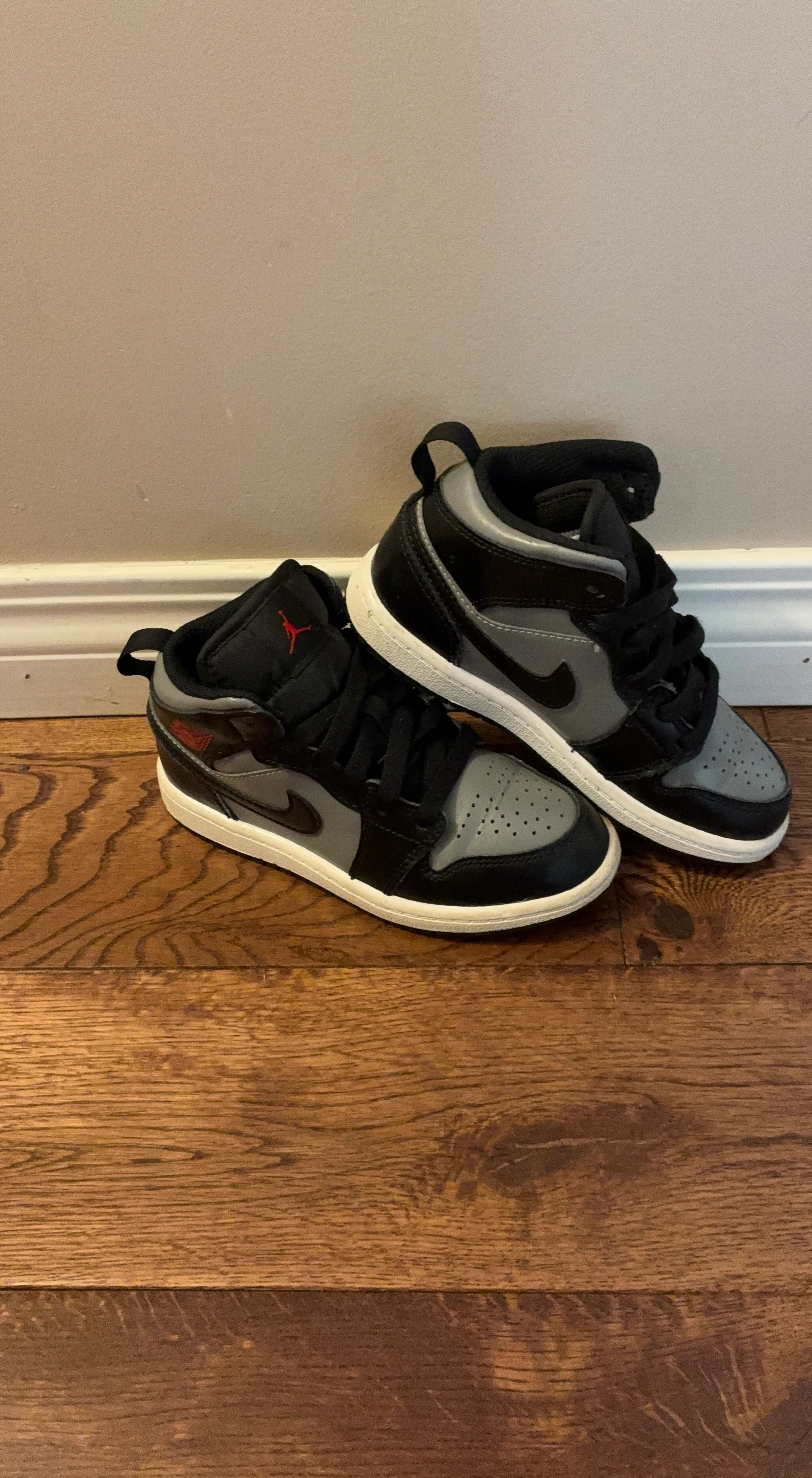 Nike Air Jordan 1 Mid SE Toddler Shoes