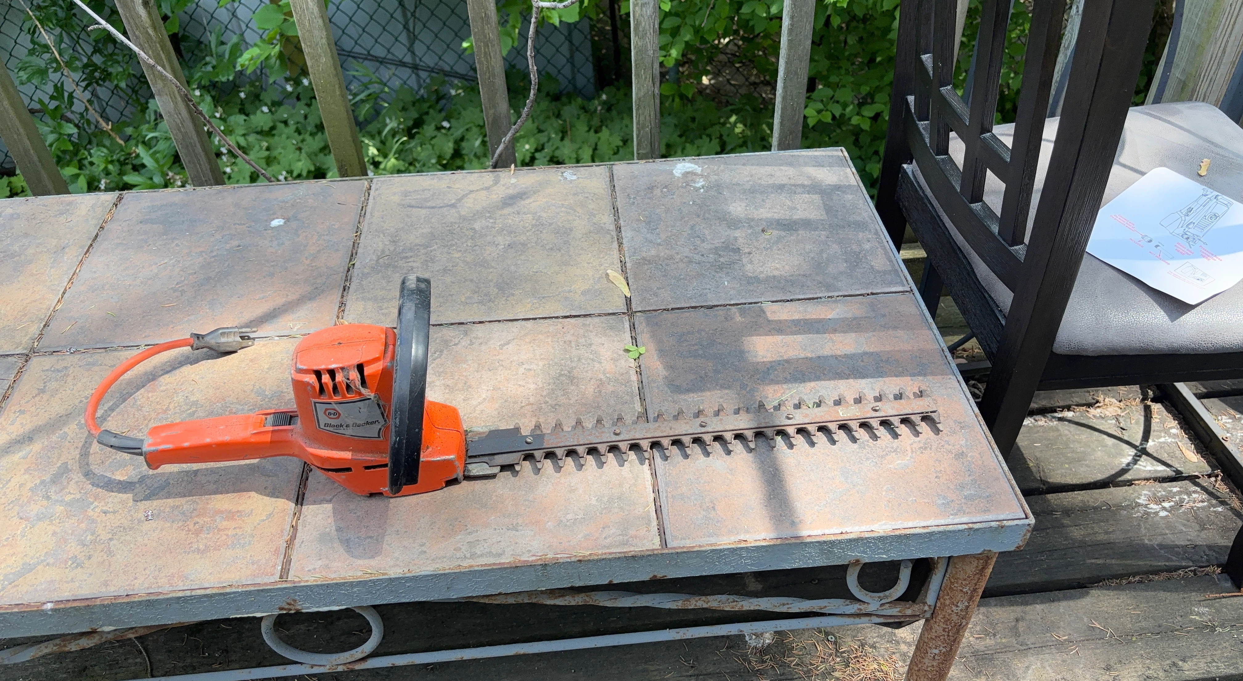 Black & Decker Electric Hedge Trimmer