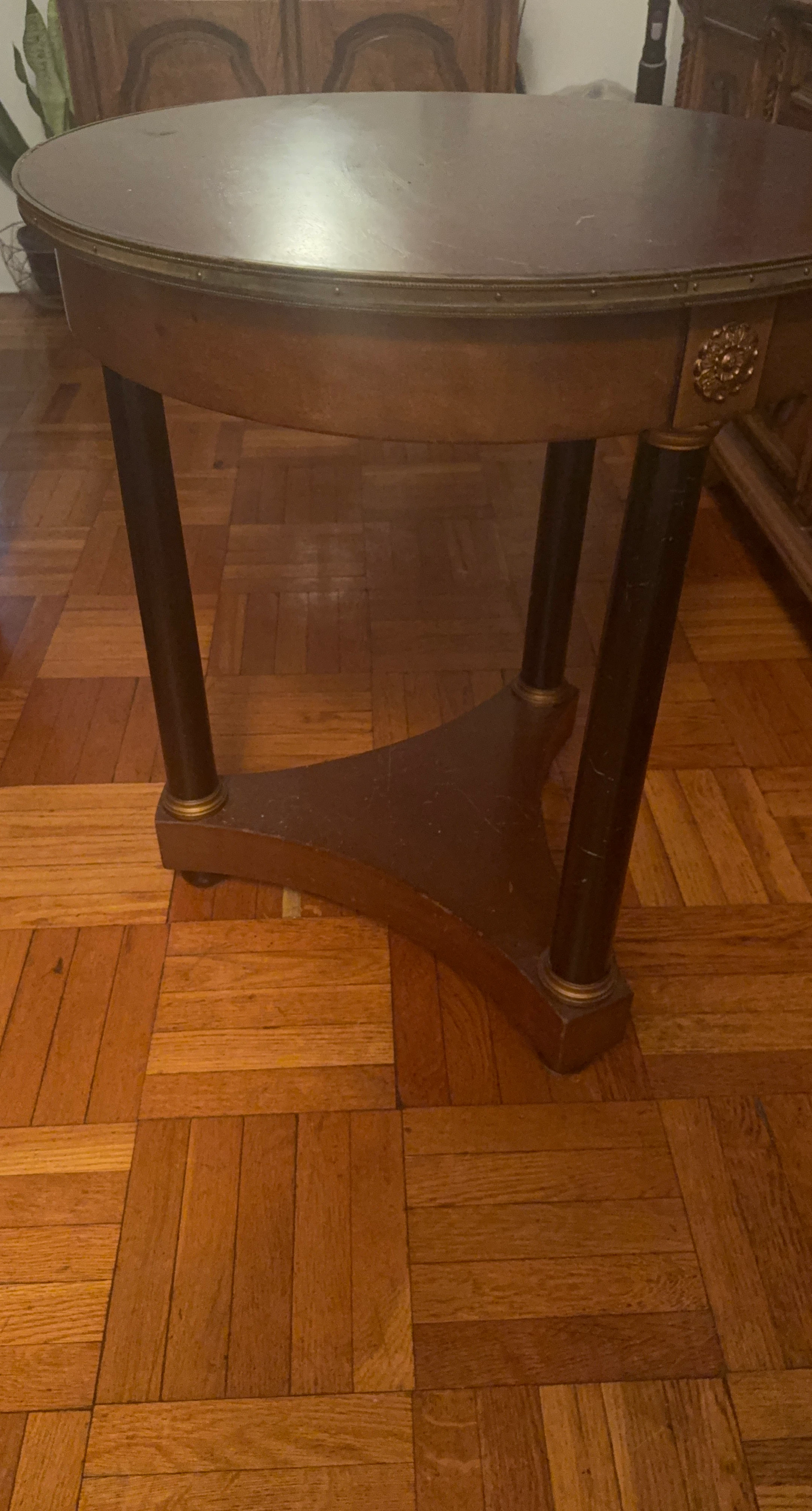 Round End Table