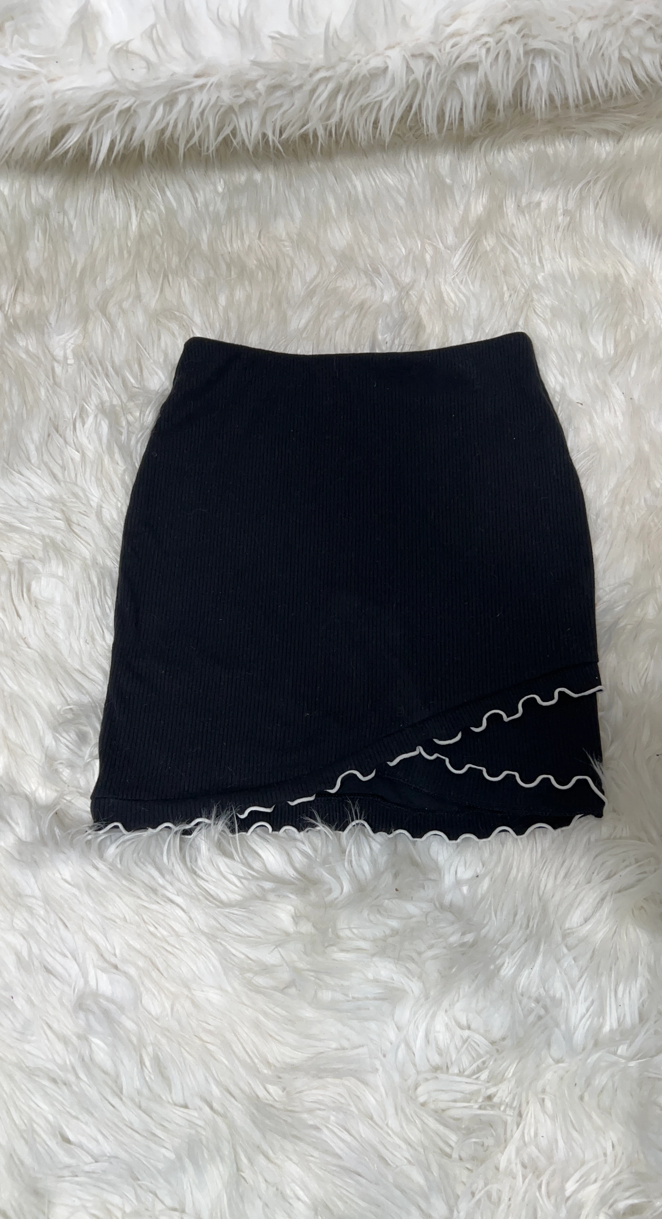 Sunday Best Black Ruffle Skirt XXS