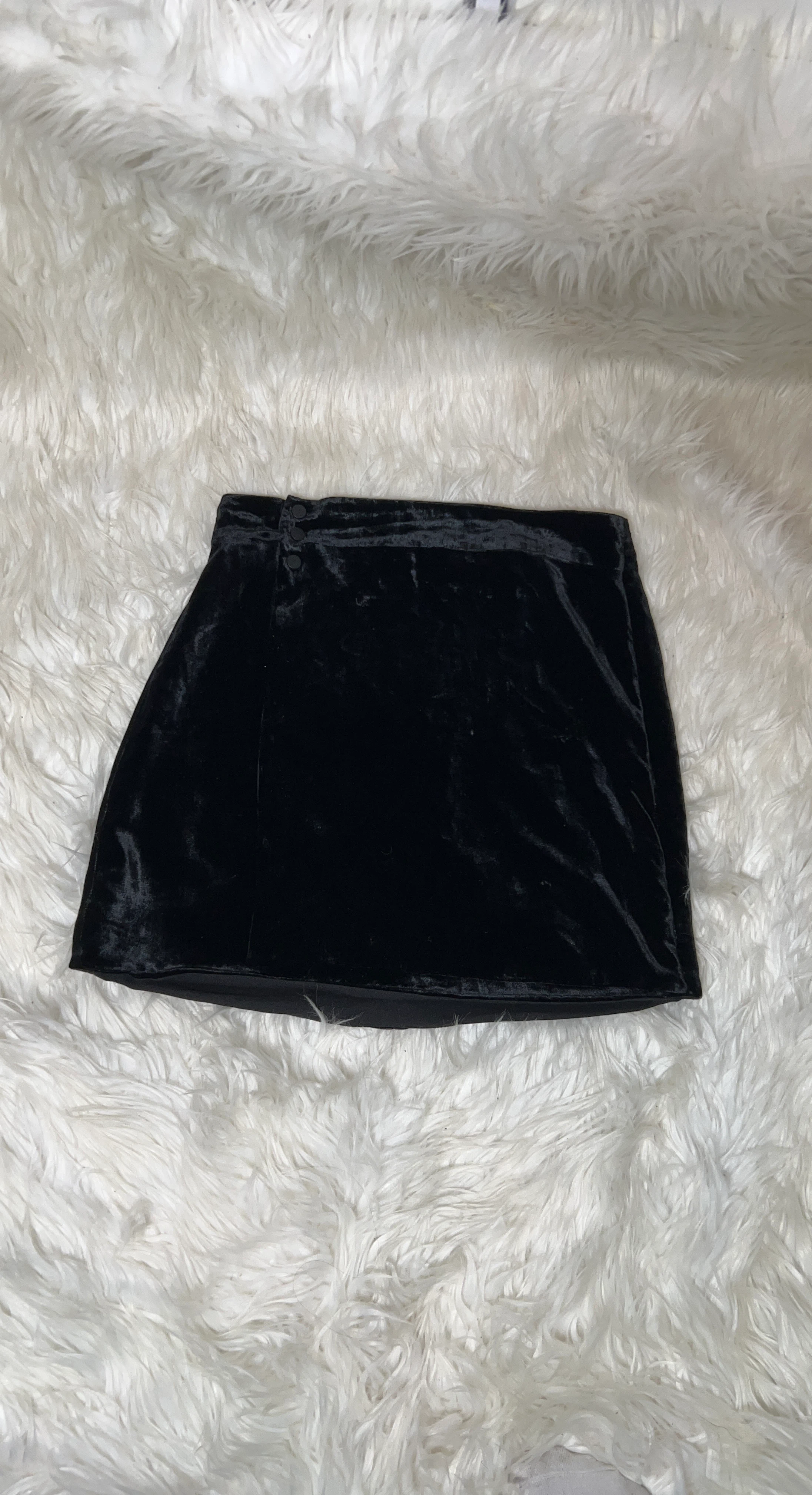 BCBGMAXAZRIA Black Velvet Mini Skirt