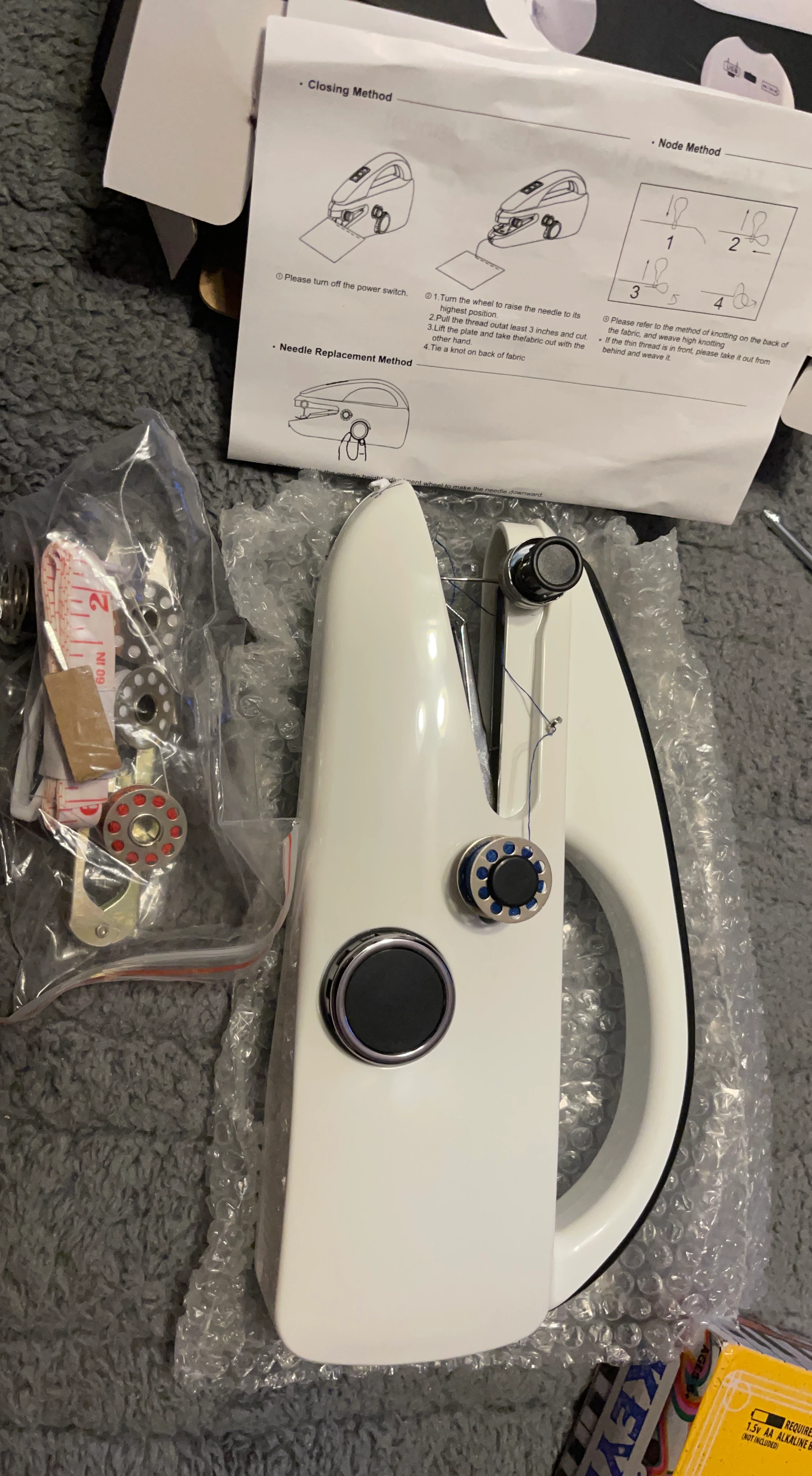 White Handheld Sewing Machine