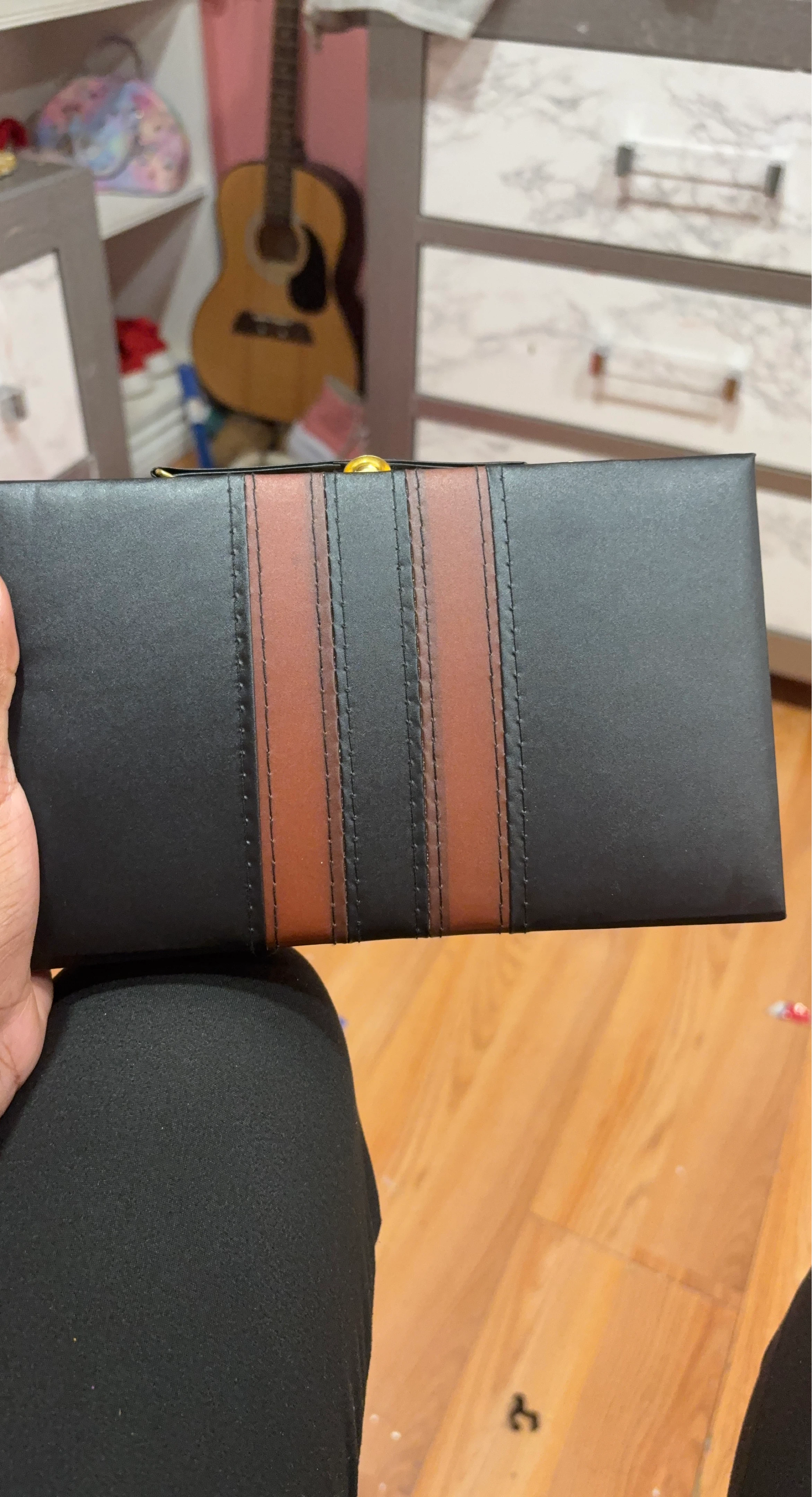 Black and Brown Clutch dominoes