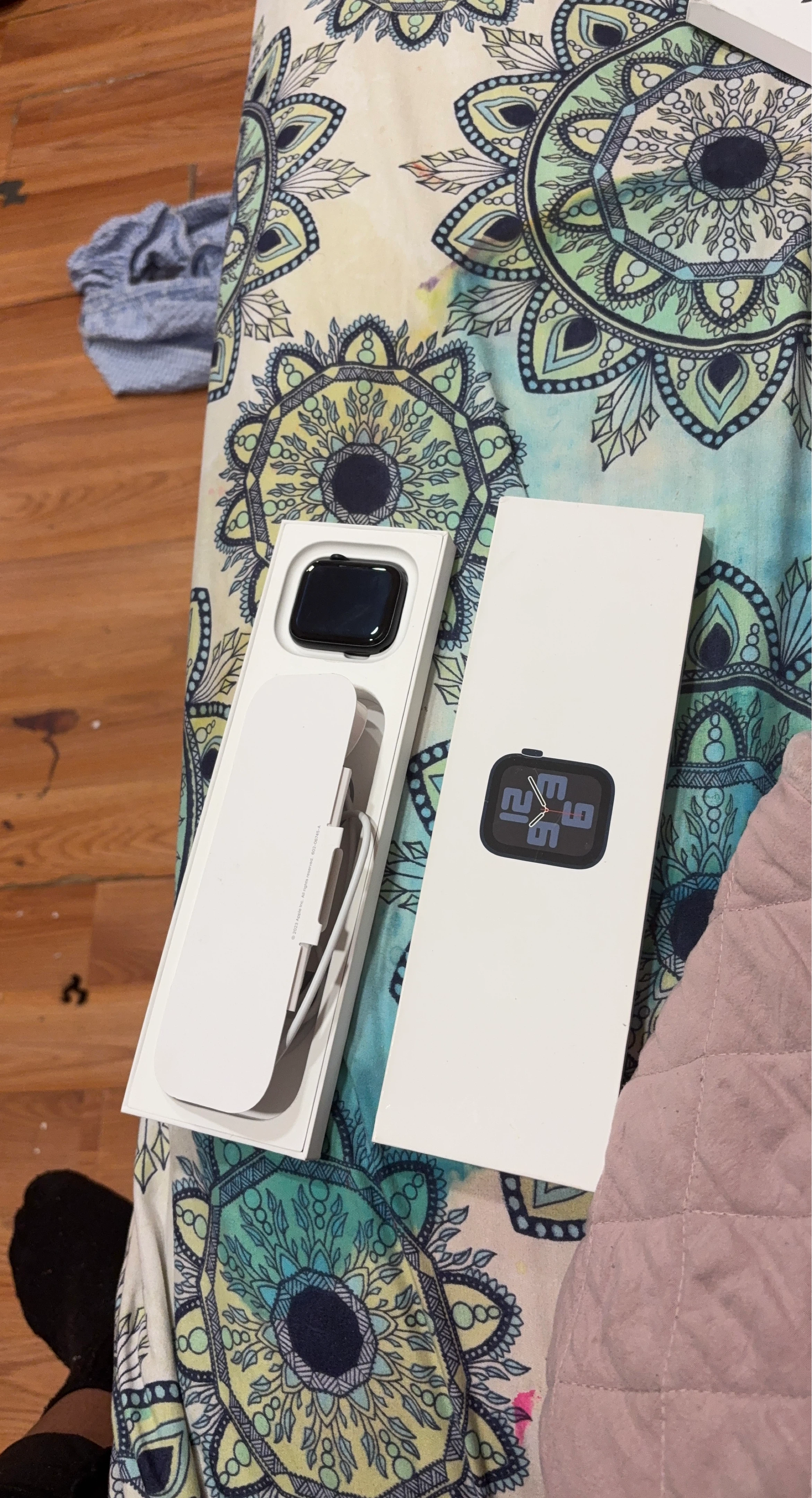 Apple Watch SE 2nd Gen (GPS)