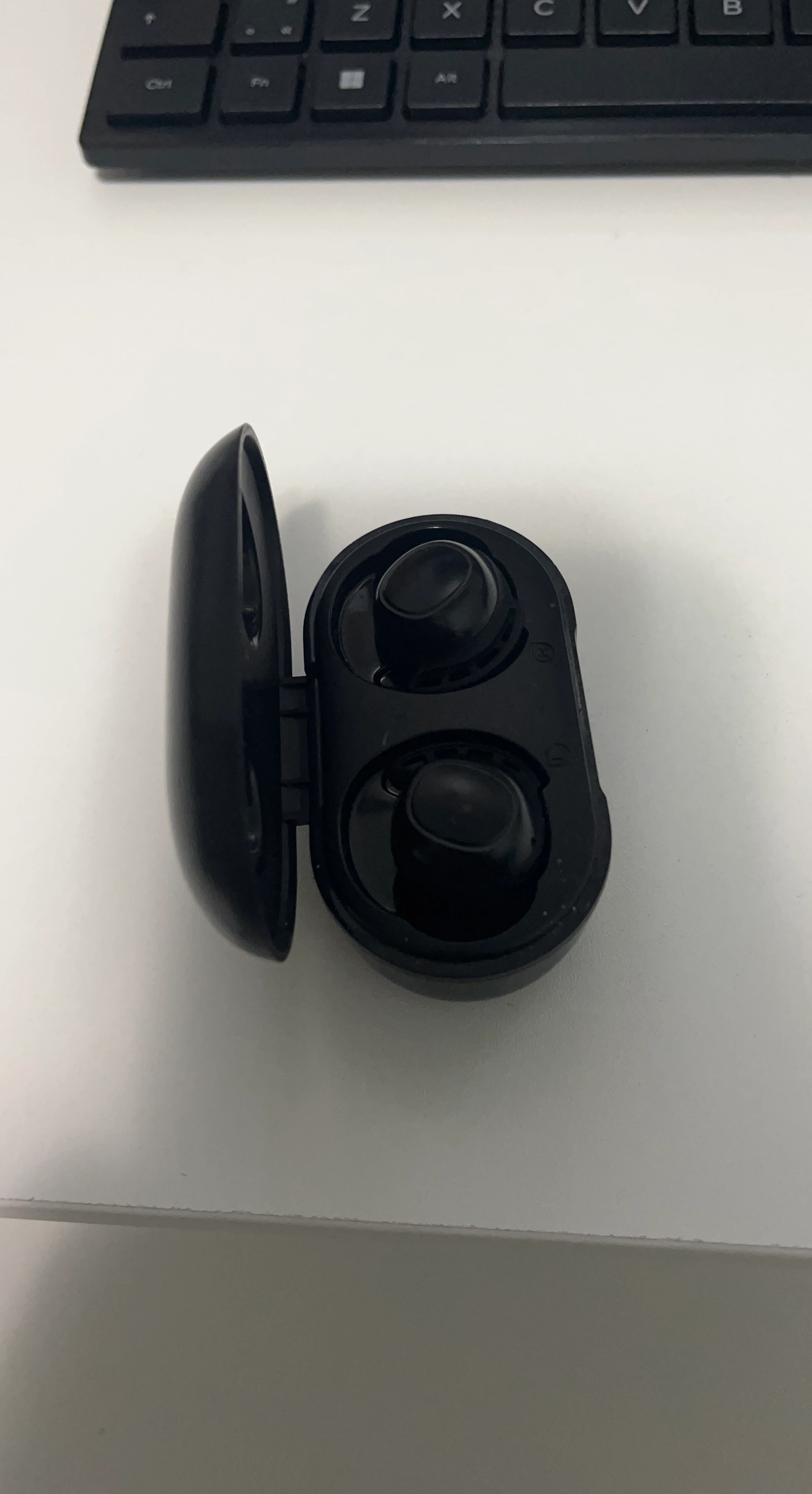 MPOW Black Wireless Earbuds with Charging Case