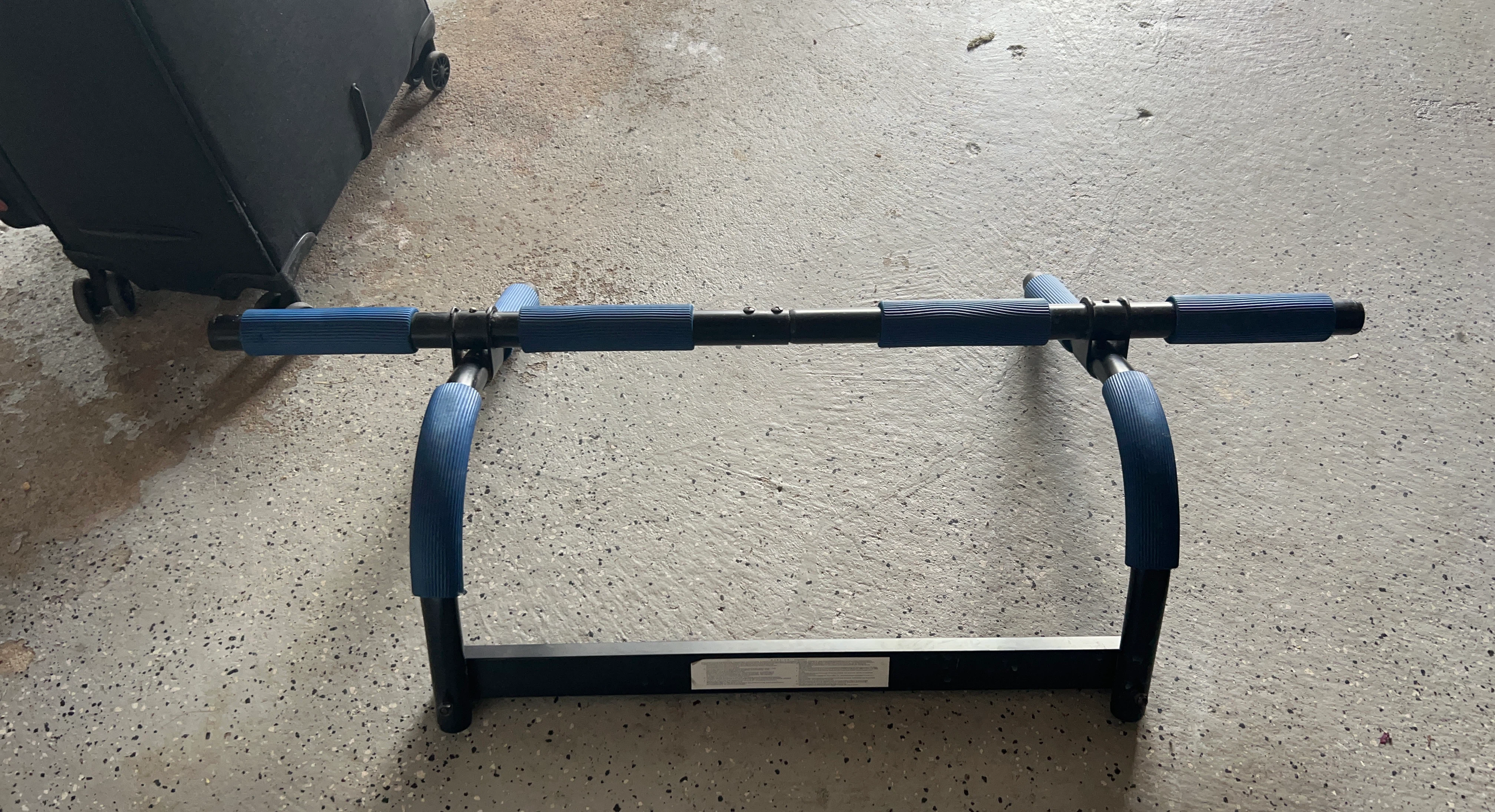 Doorway Pull-Up Bar with Blue Grips