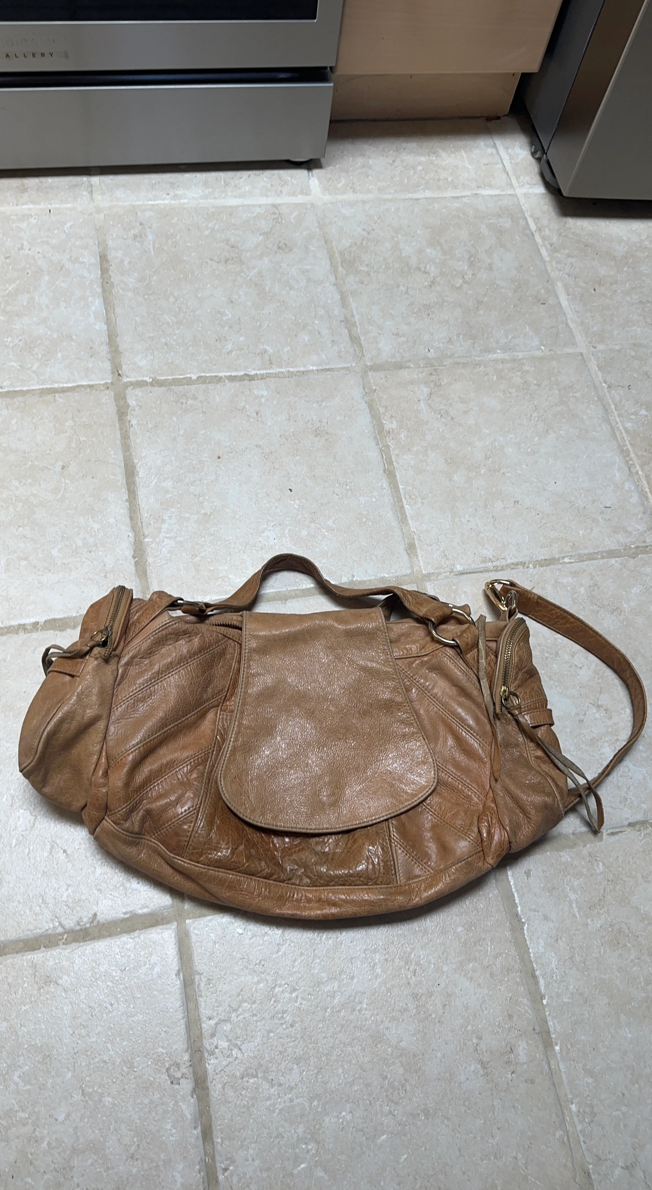 Antonia Corrina Leather Shoulder Bag