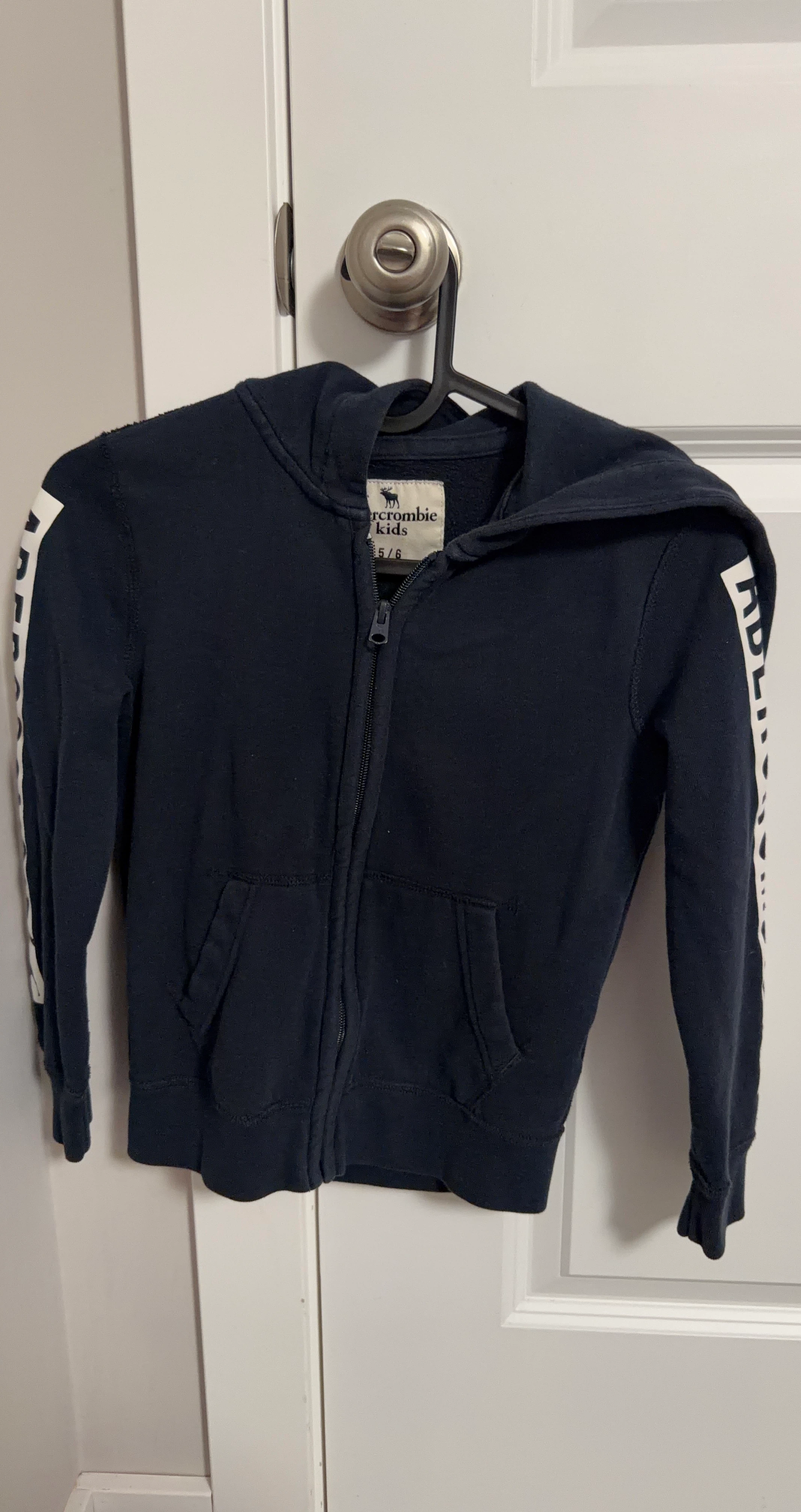 Boys sweaters -  Bundle