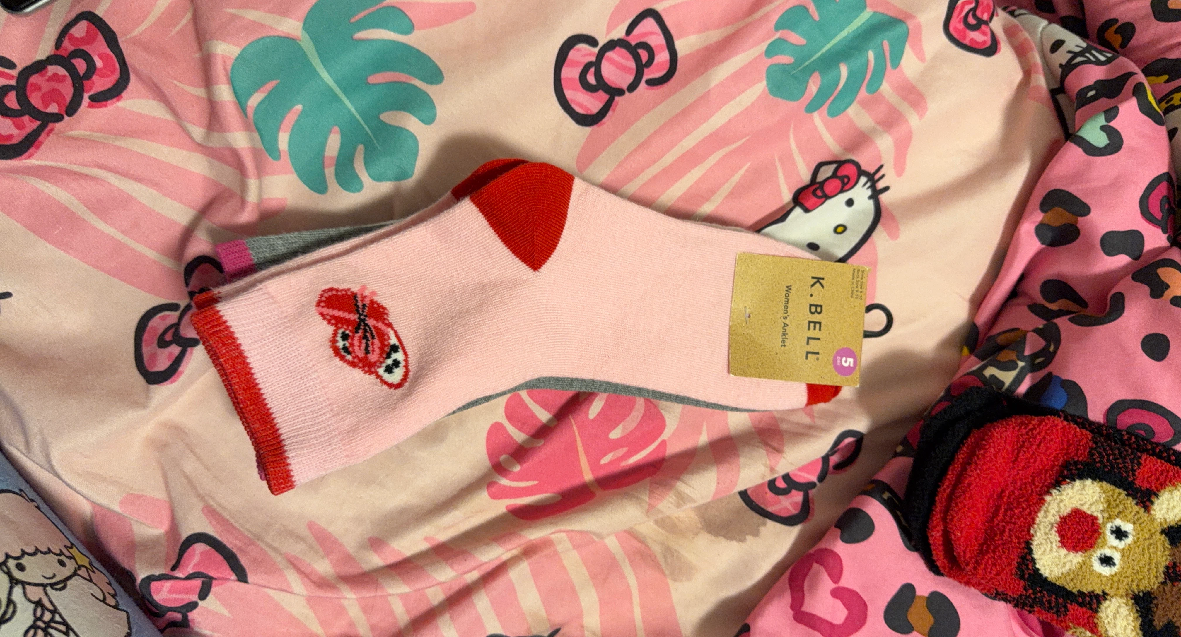 K. Bell Women's Anklet Socks Size 9-11