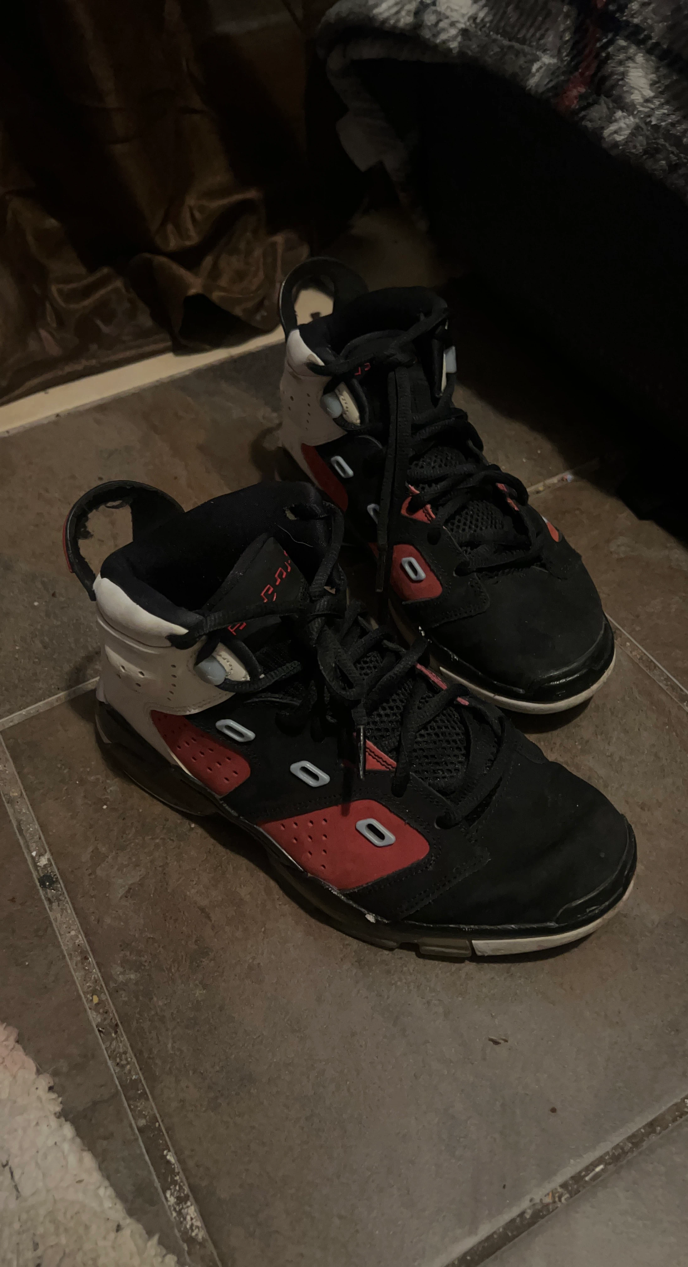 Jordan VI Retro Basketball Shoes