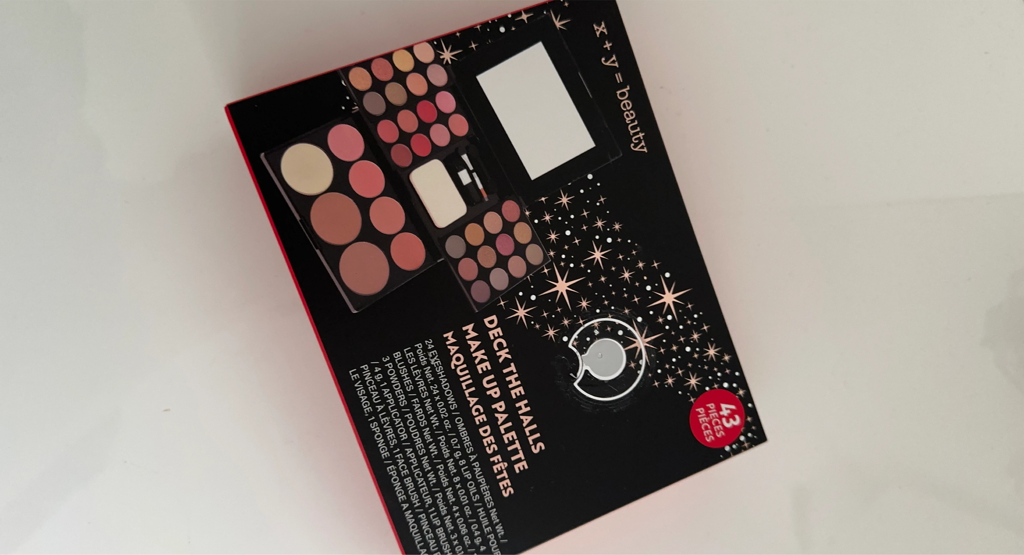 X+Y=Beauty Deck the Halls Make Up Palette