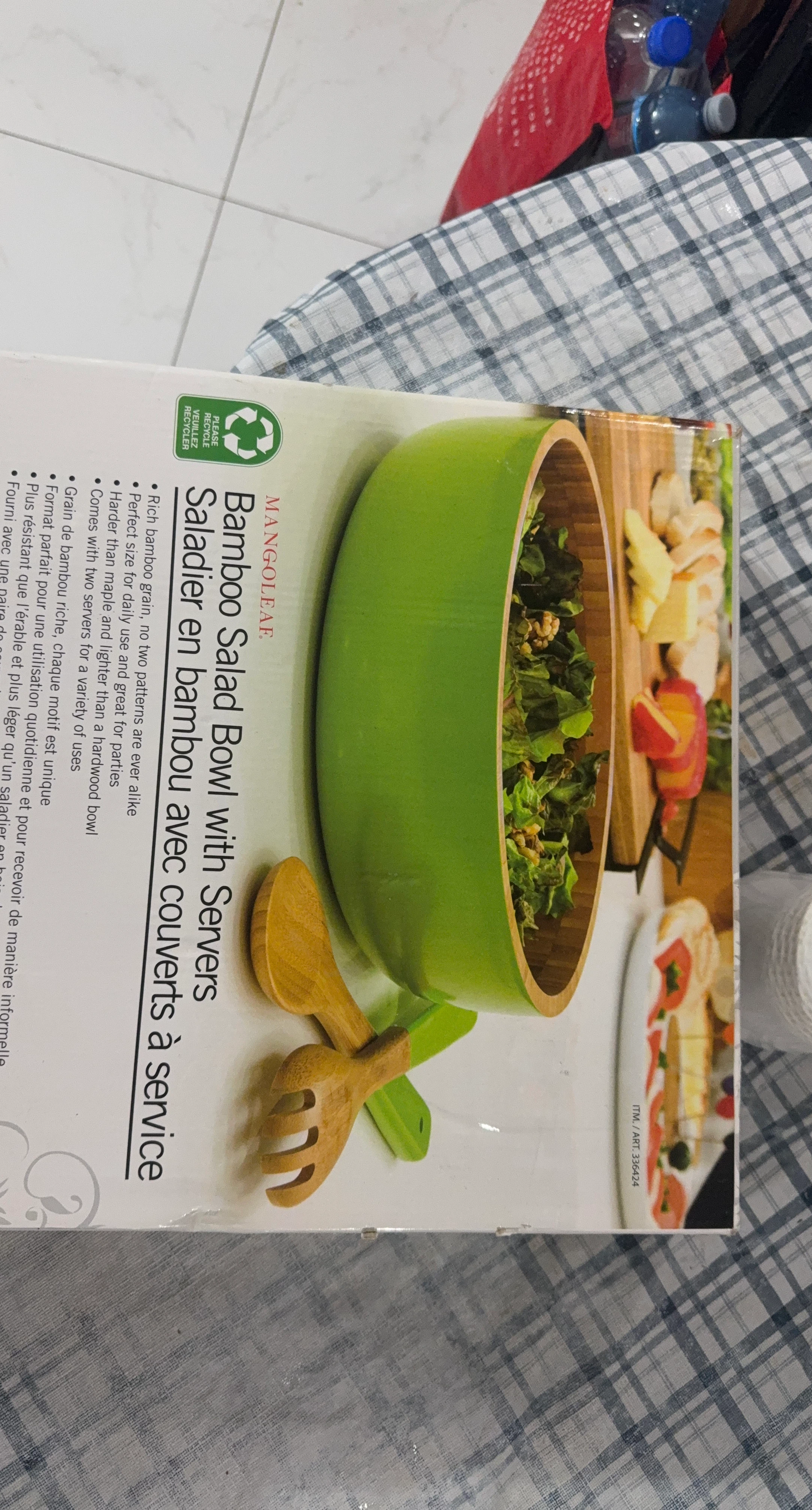 Mangoleaf Bamboo Salad Bowl with Servers