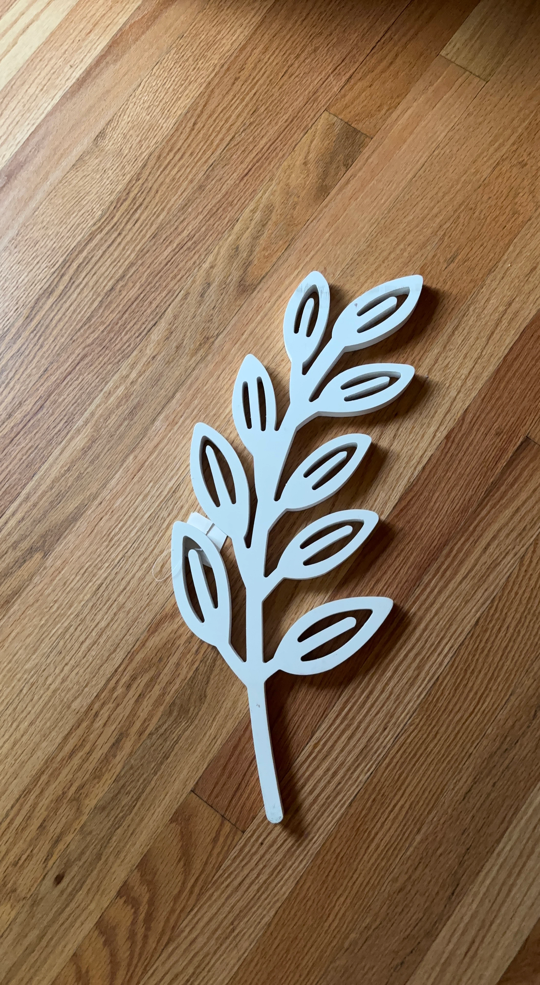 White Leaf Wall Decor
