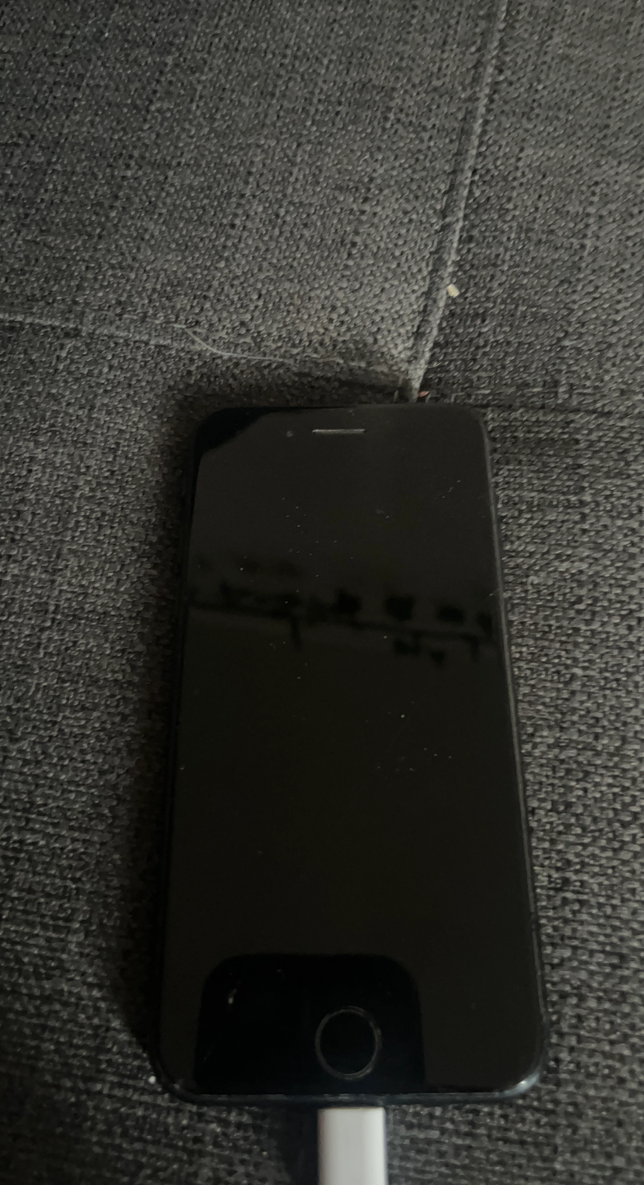 Apple iPhone SE (3rd Gen) Midnight