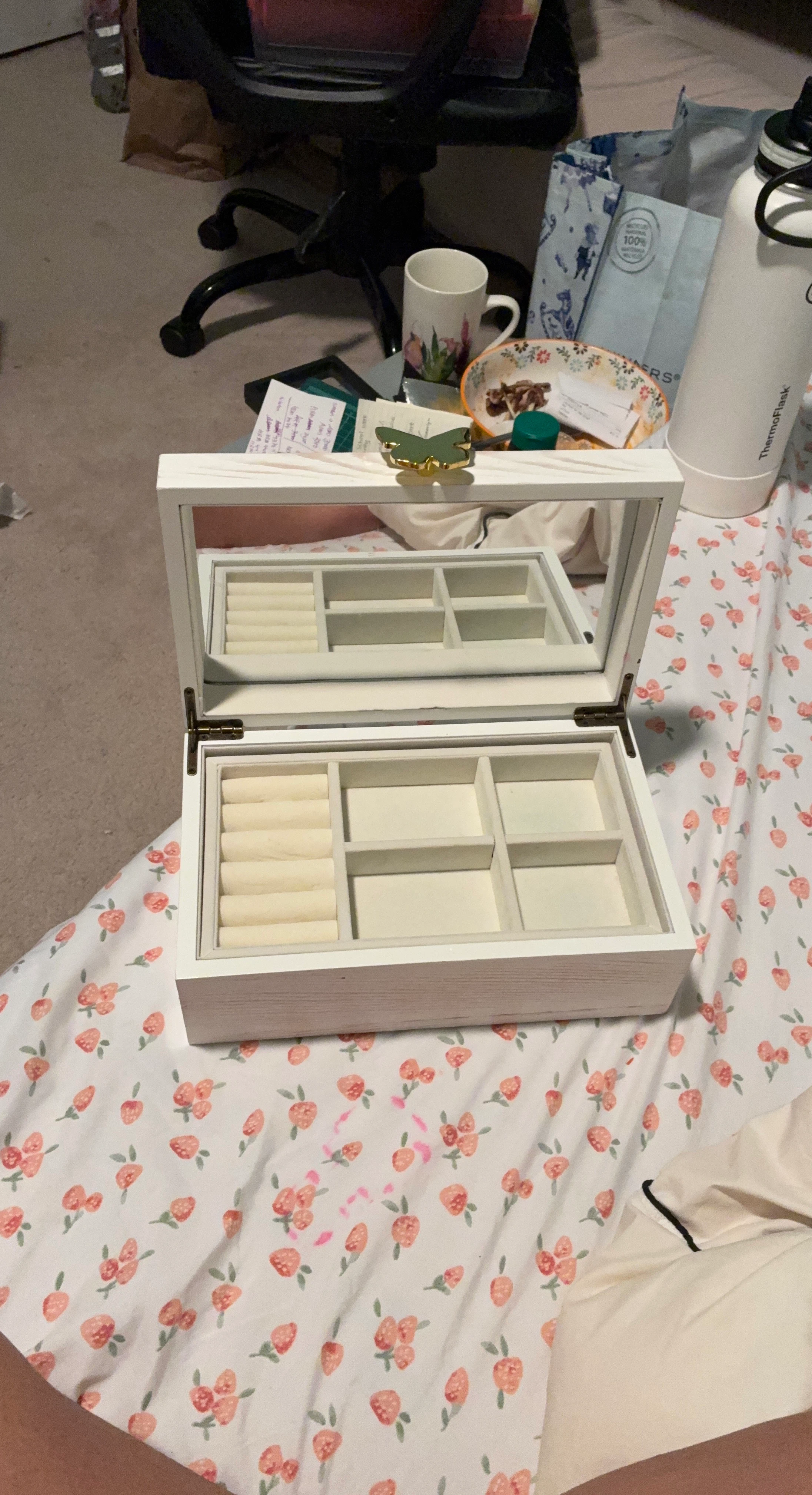 Vintage White Wood Jewelry Box - Shabby Chic Trinket Organizer
