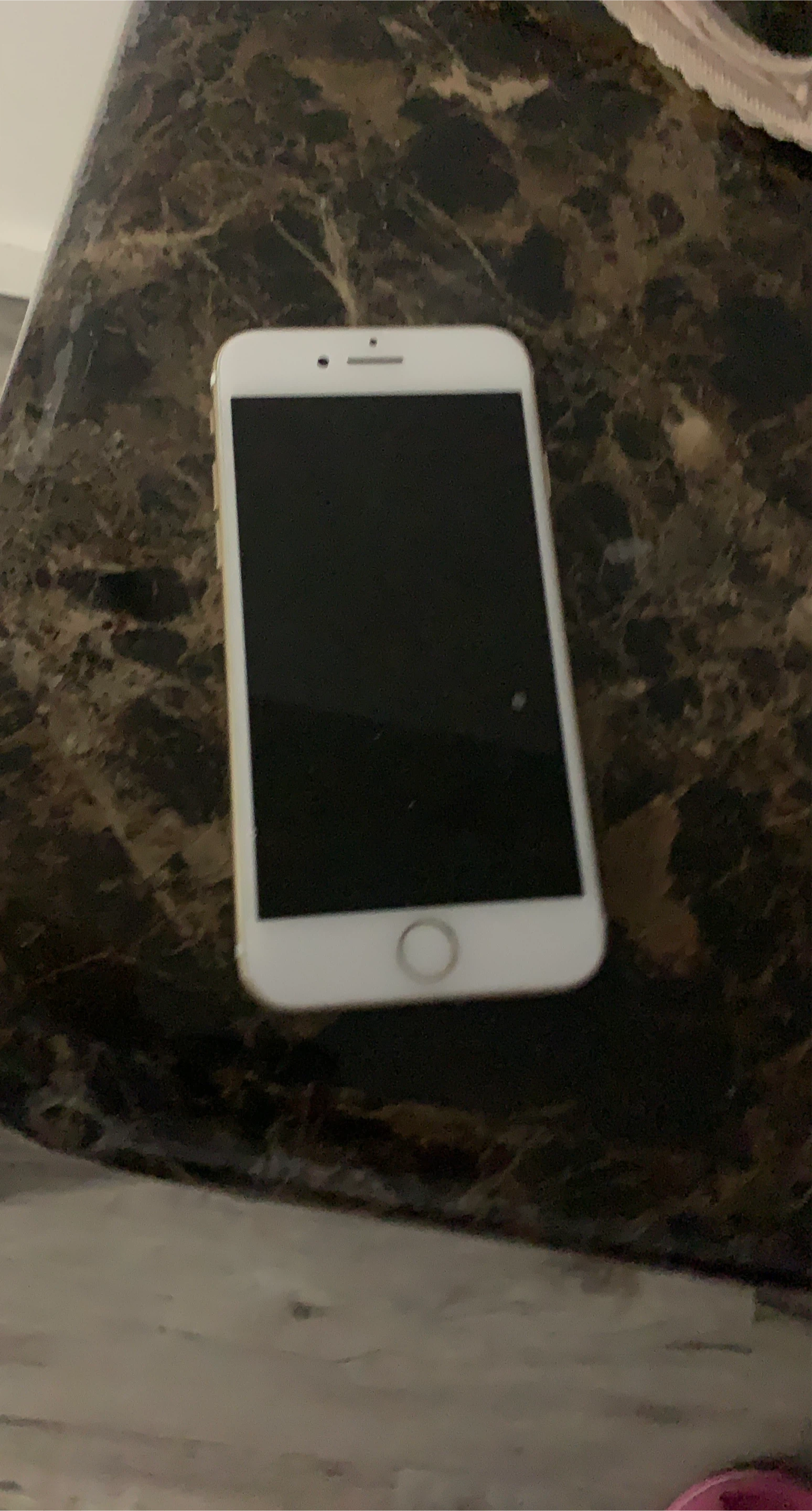 White iPhone 6s