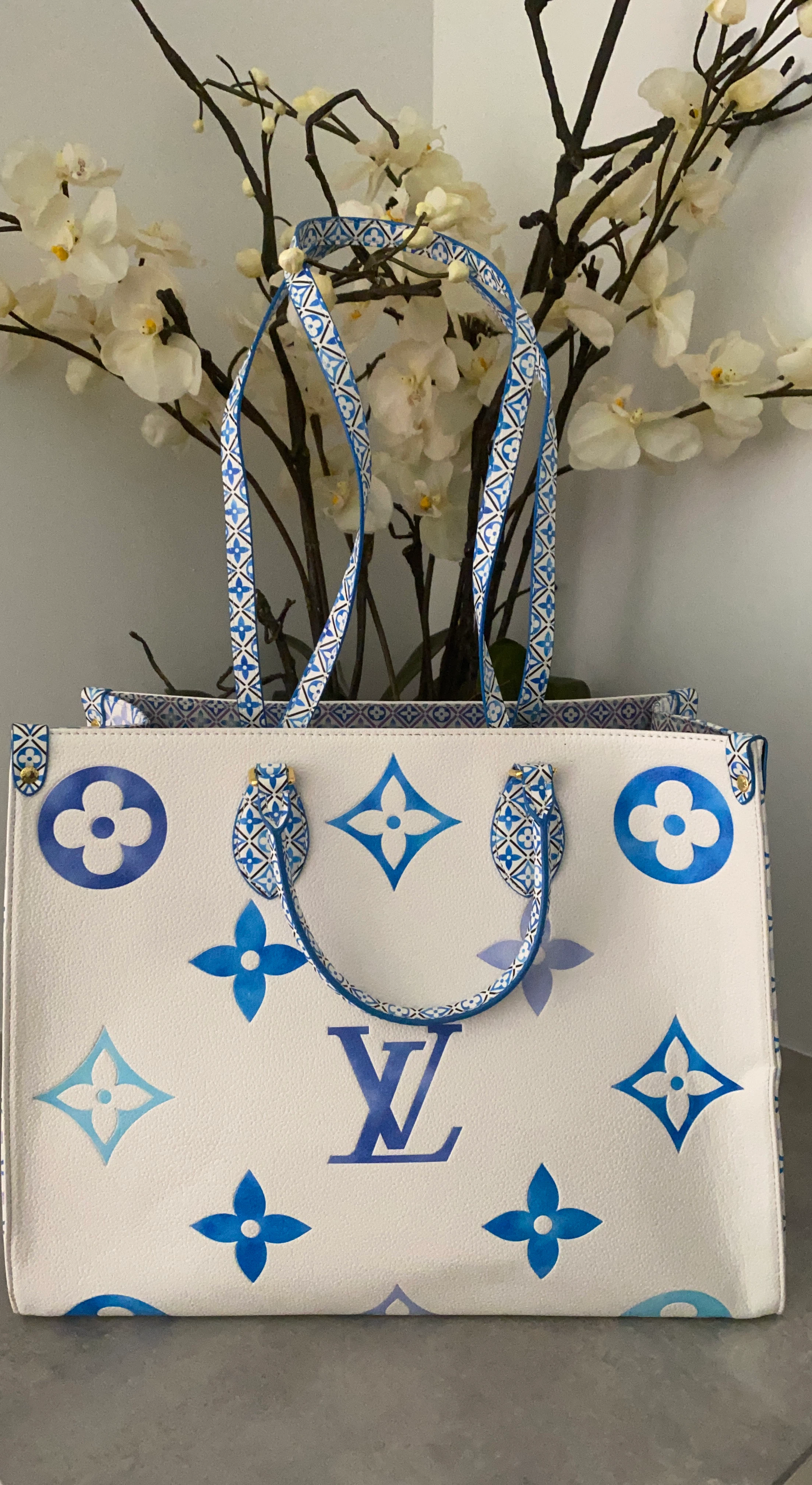 Louis Vuitton White Monogram Tote Bag