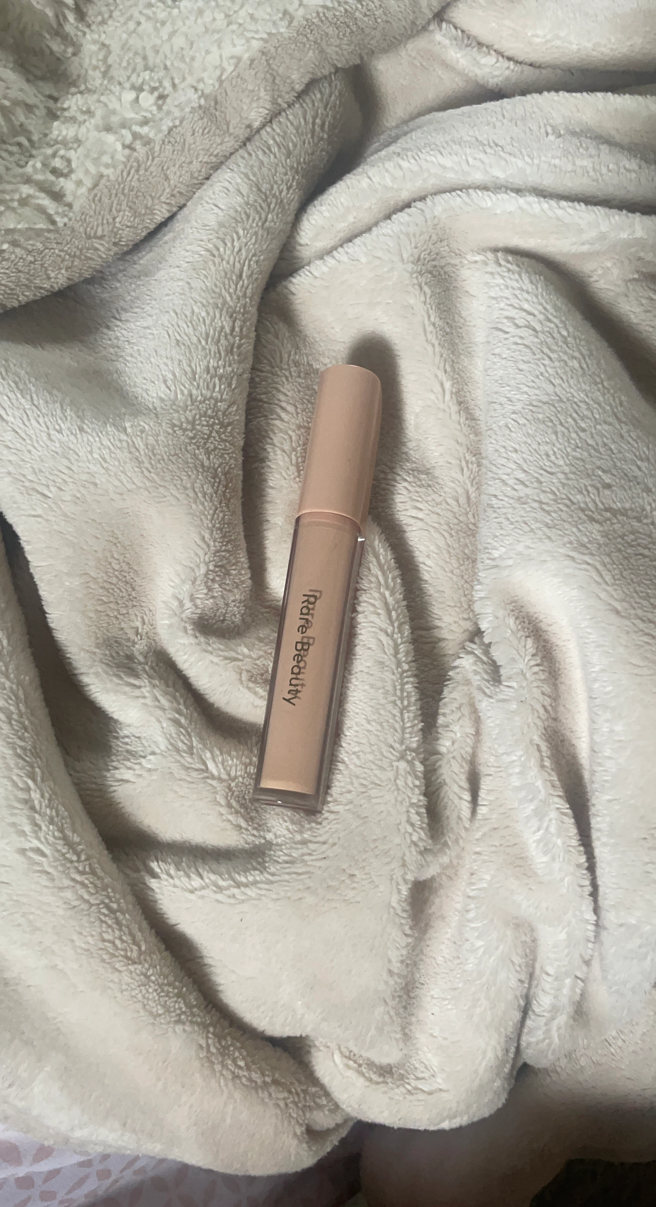 Rare Beauty Liquid Luminizer