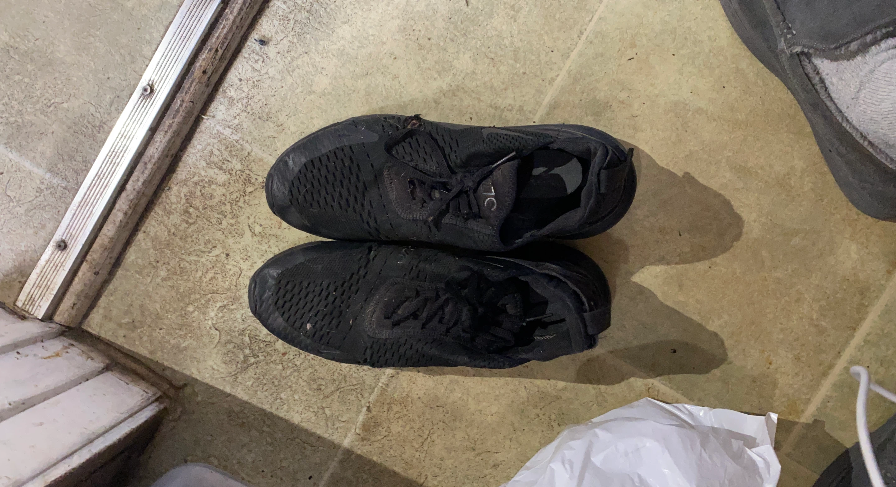 Nike Air Max 270 Black Sneakers