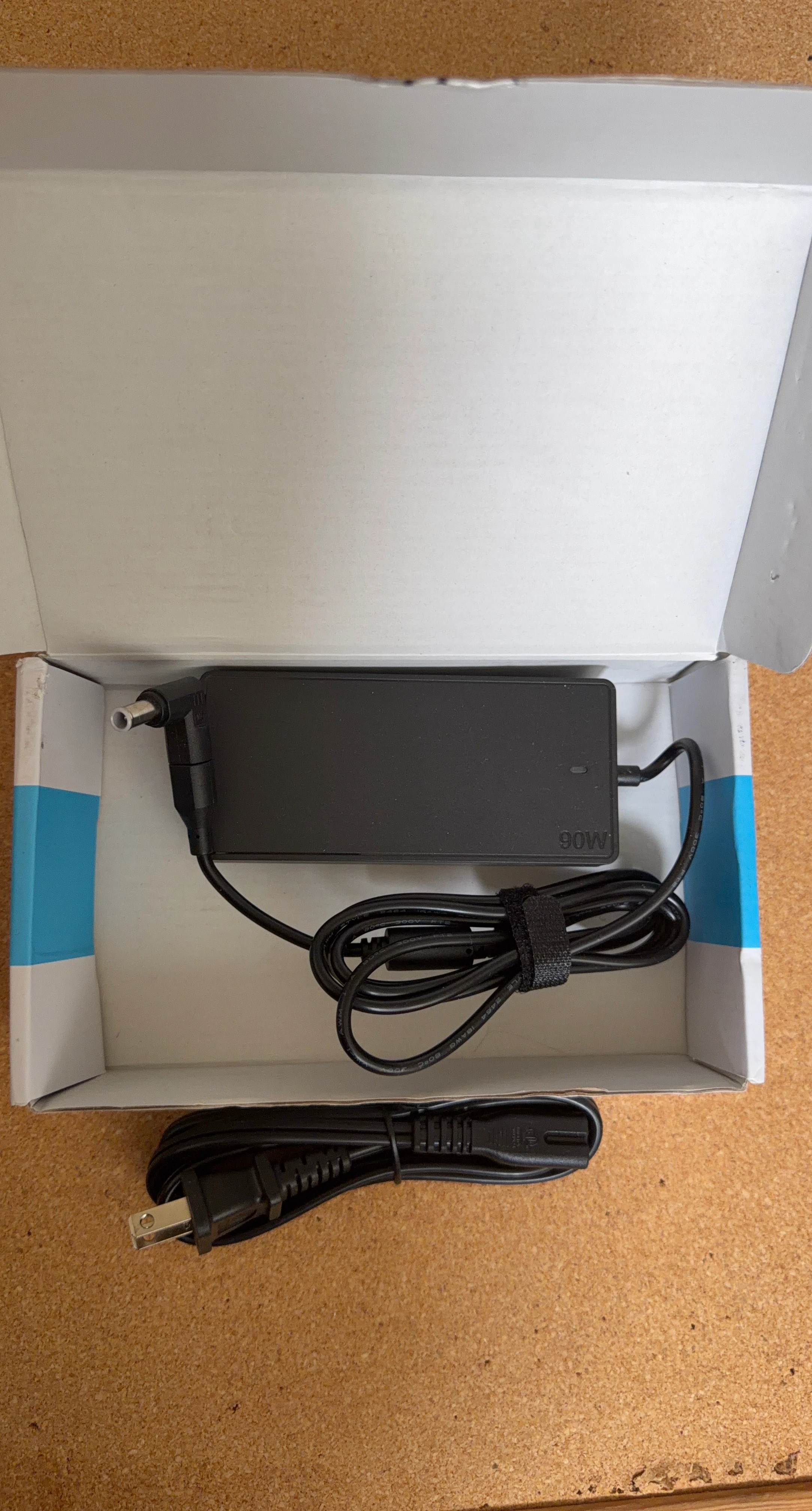 90W Laptop Power Adapter