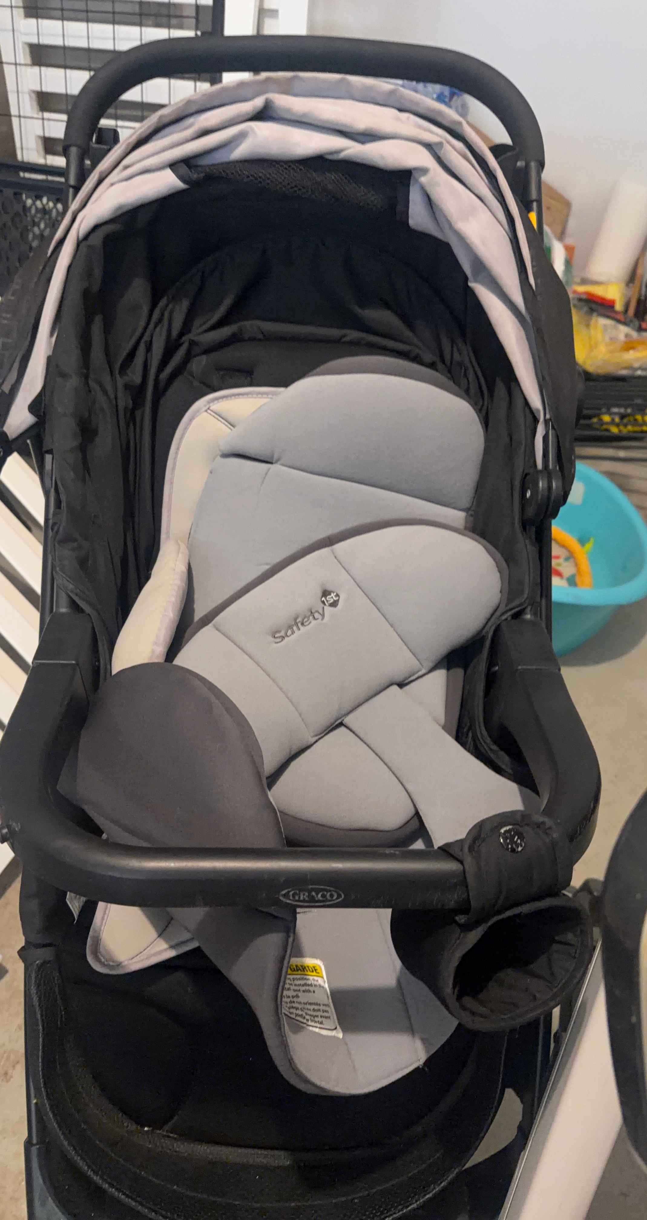 Graco Stroller with Infant Insert