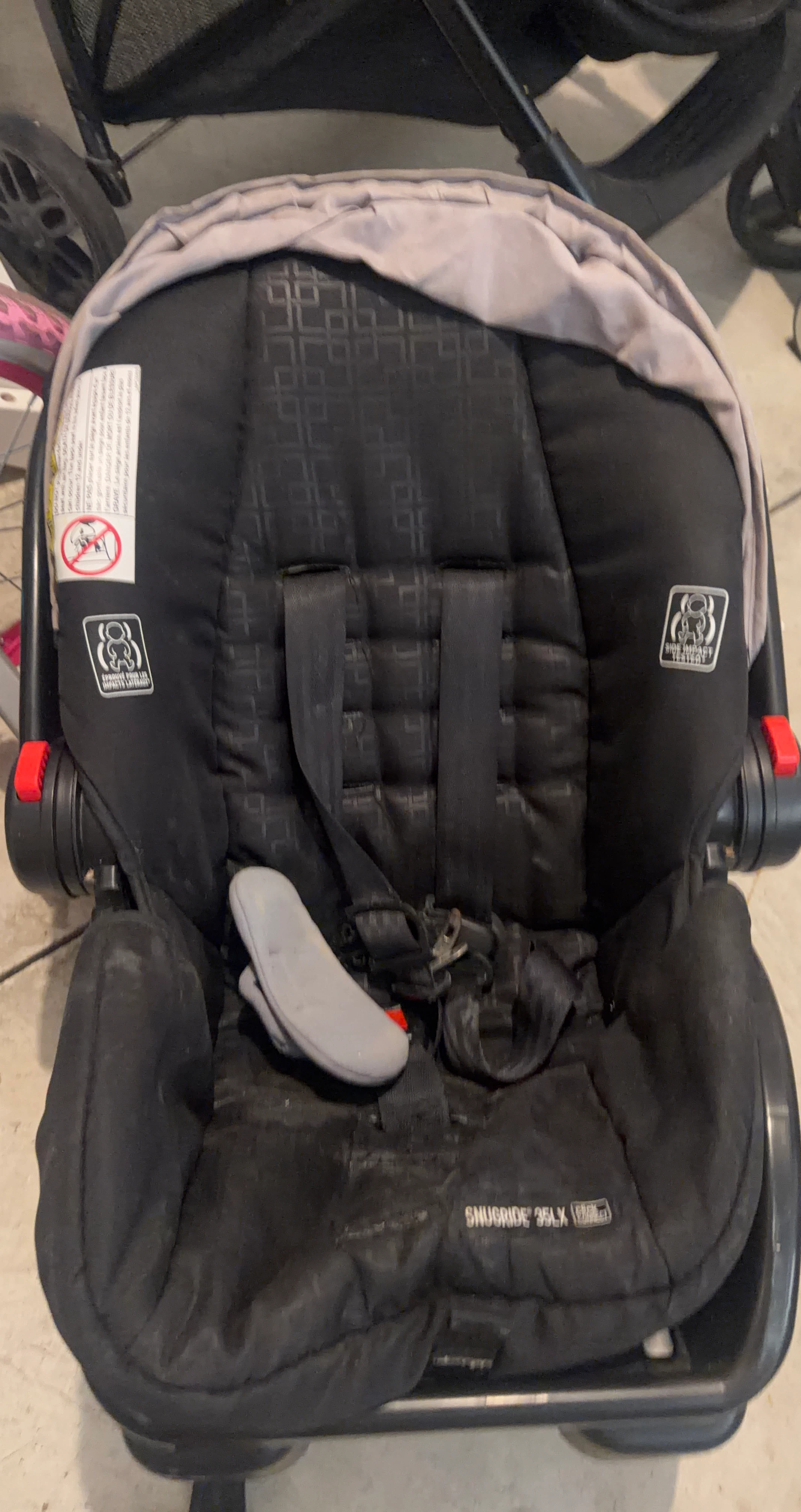 Graco SnugRide 35 LX Infant Car Seat
