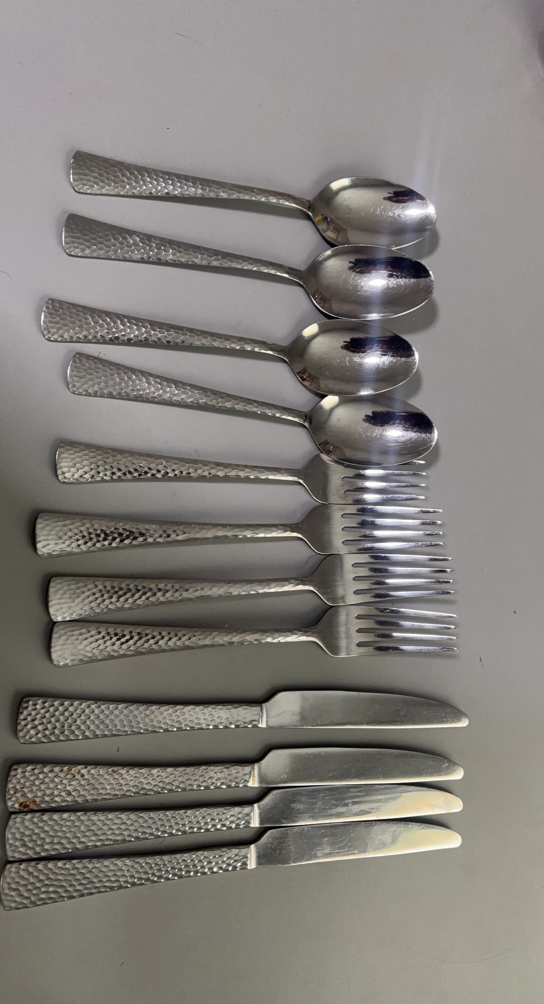 Kitchenox Hammered Finish Stainless Steel Cutlery Set