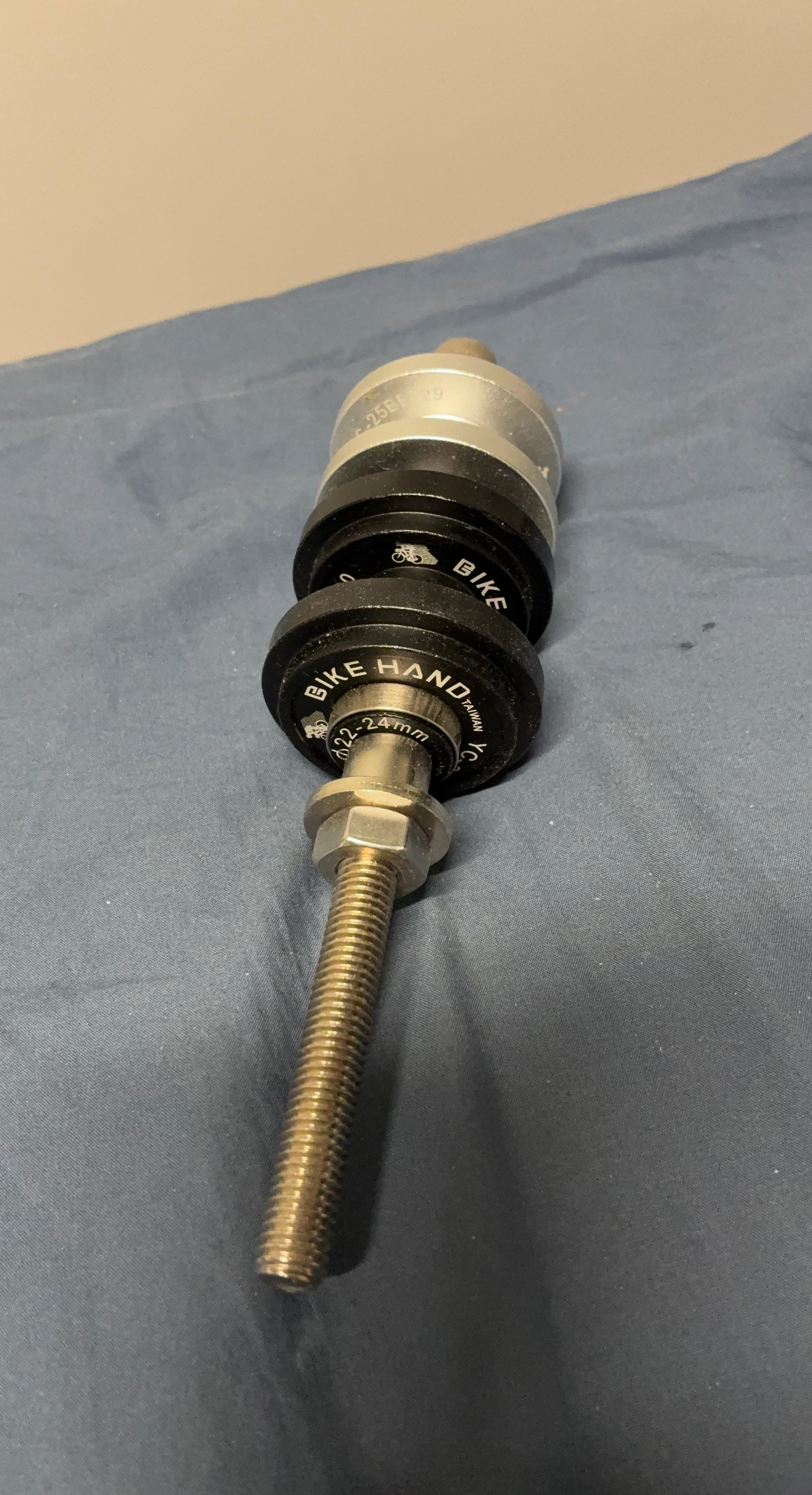 BIKE HAND Bottom Bracket Tool