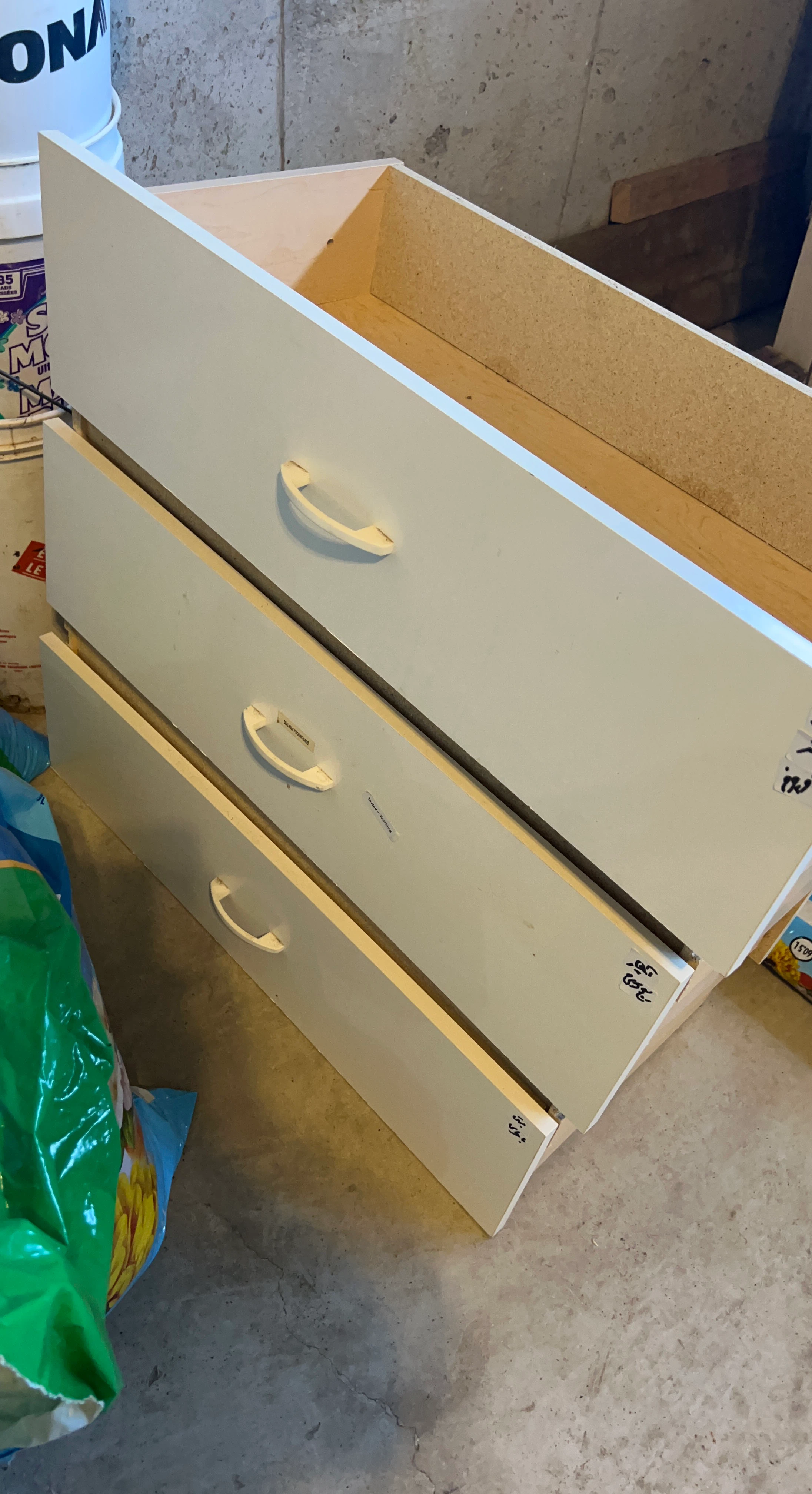 5-Drawer Dresser Unit