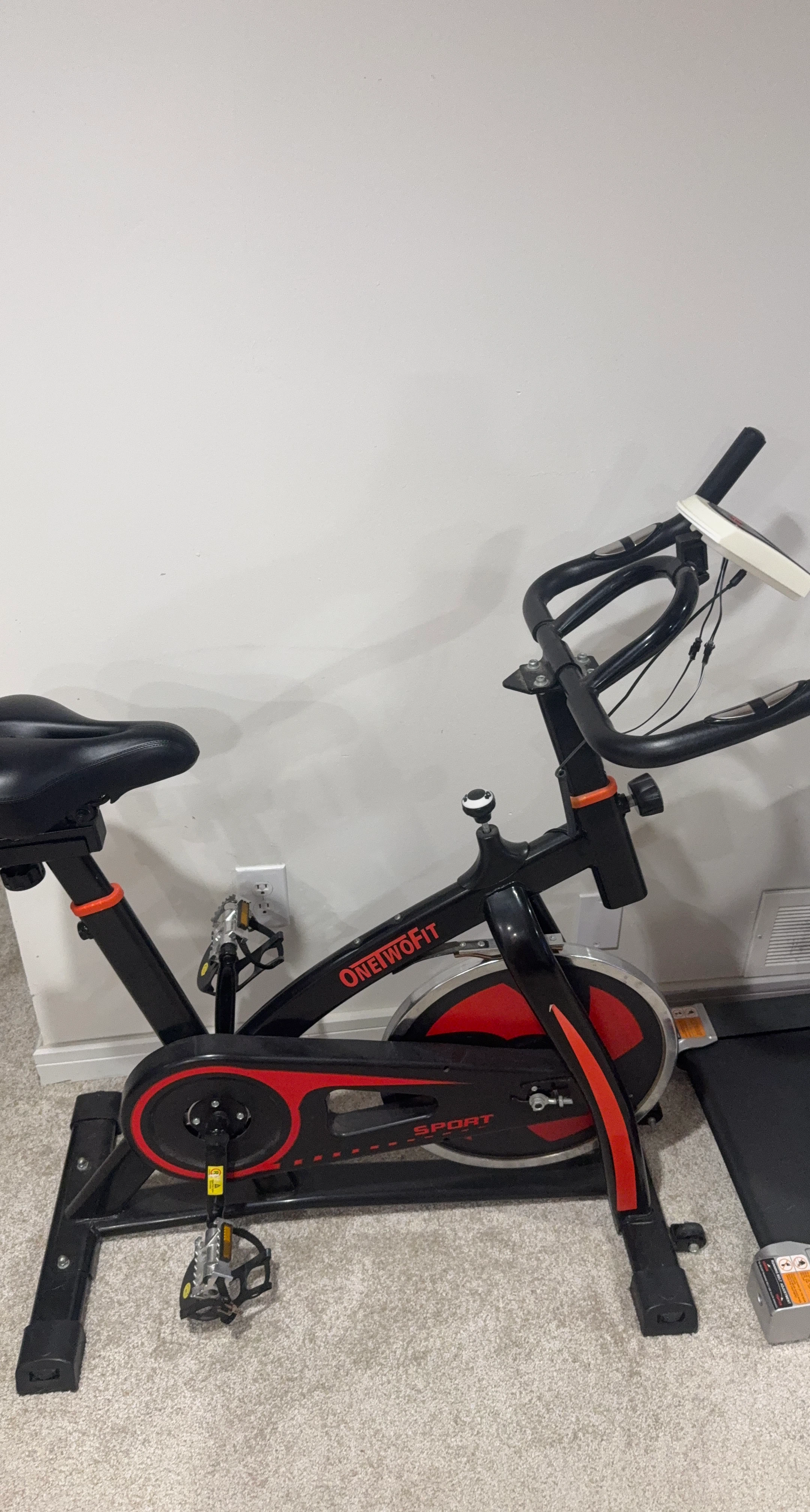 ONE TWO FIT Sport Spin Bike