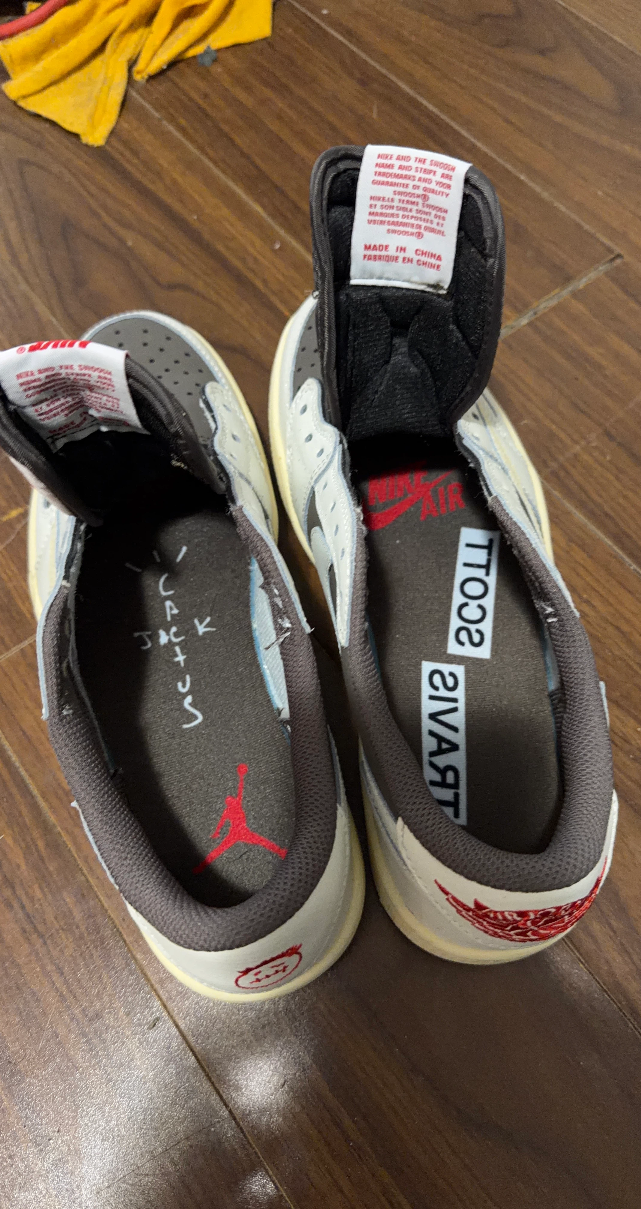 Travis Scott x Nike Air Jordan 1 Low OG