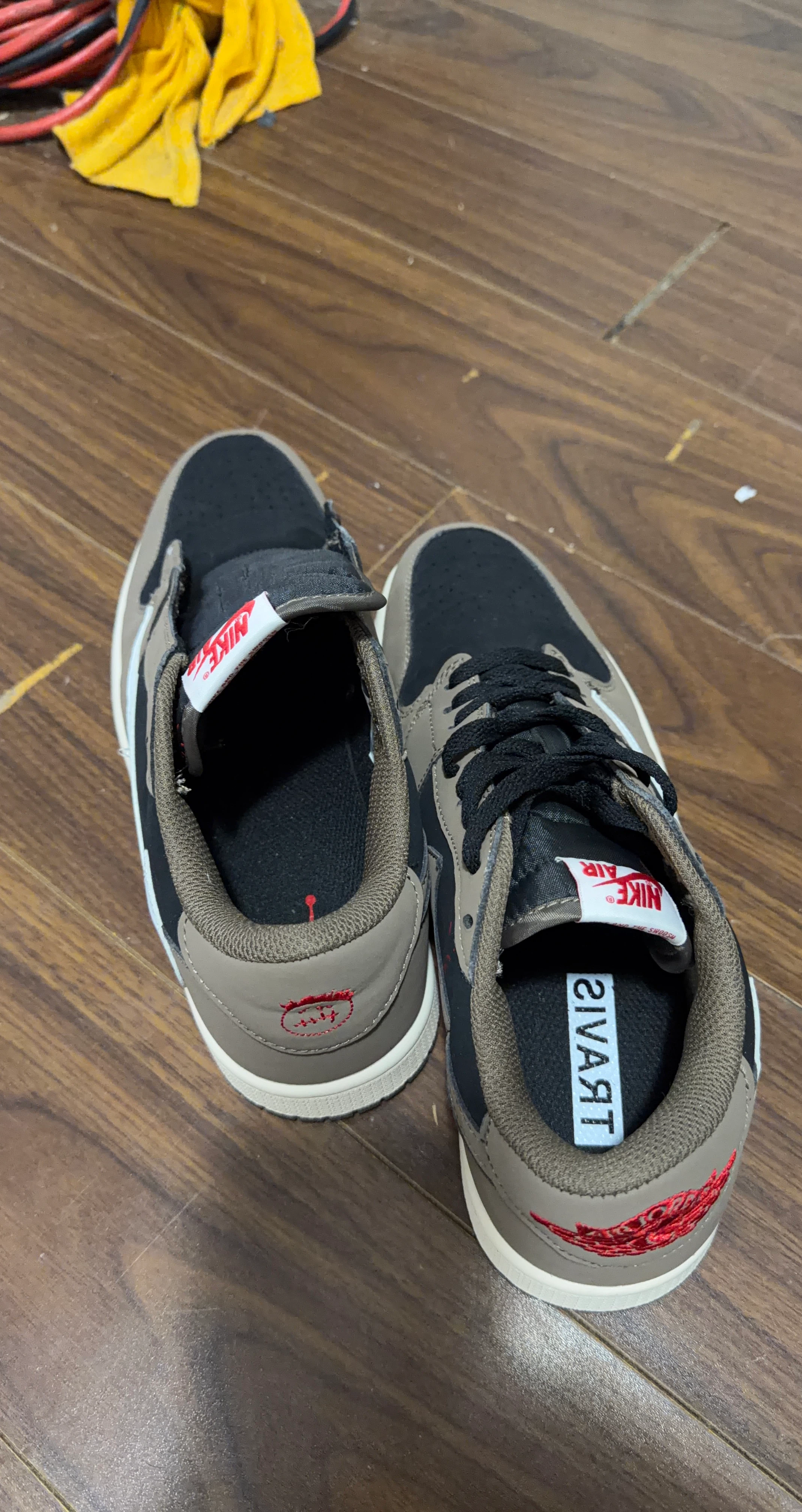 Nike Air Jordan 1 Low Travis Scott