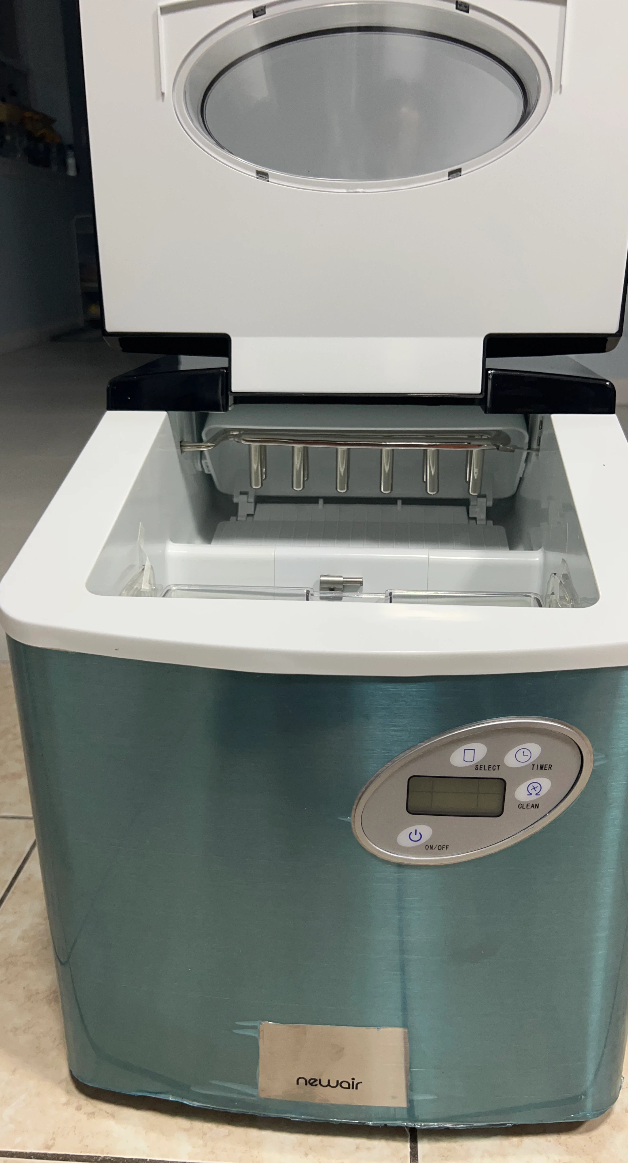 NewAir Portable Ice Maker