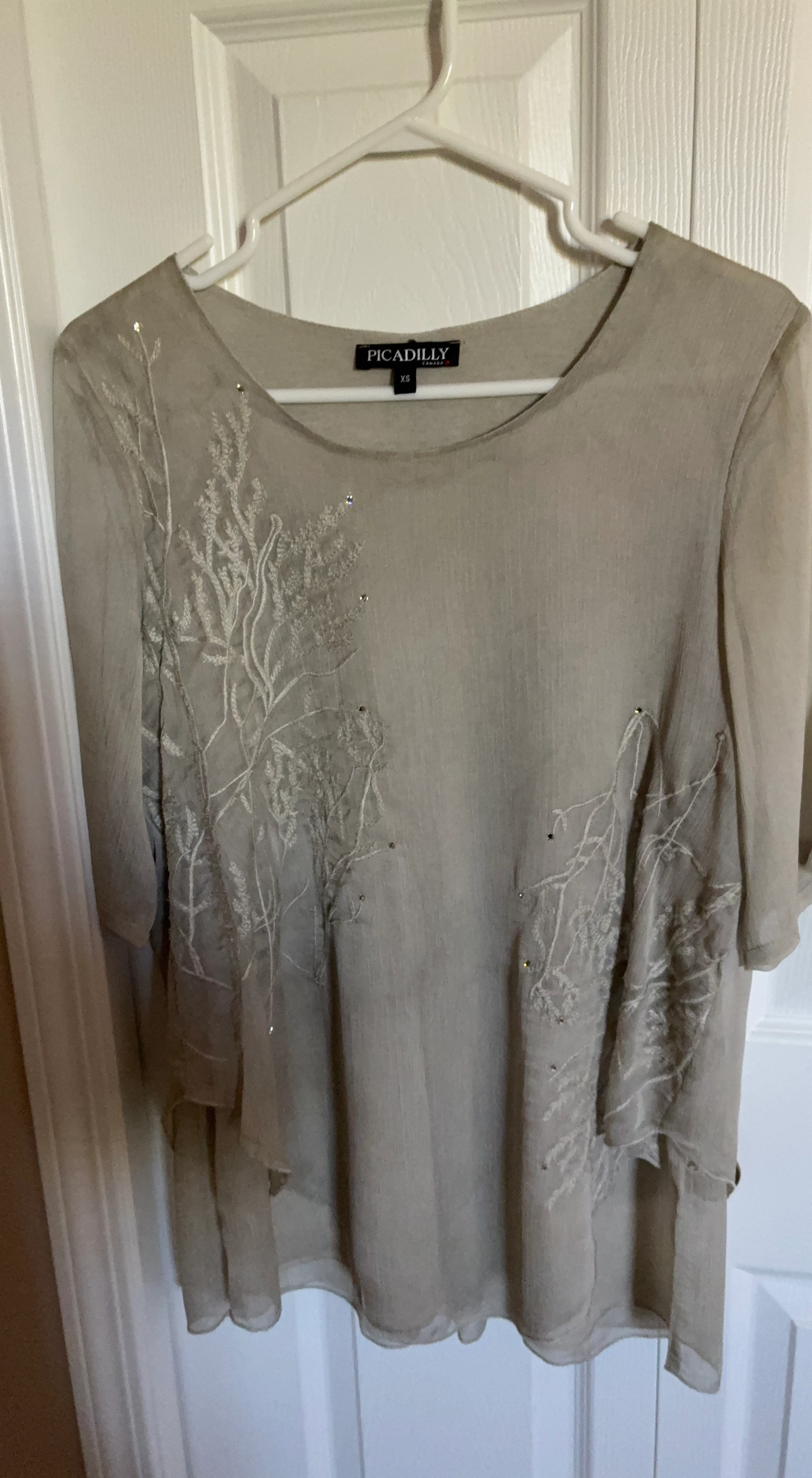 Piccadilly Embellished Tunic Top XS