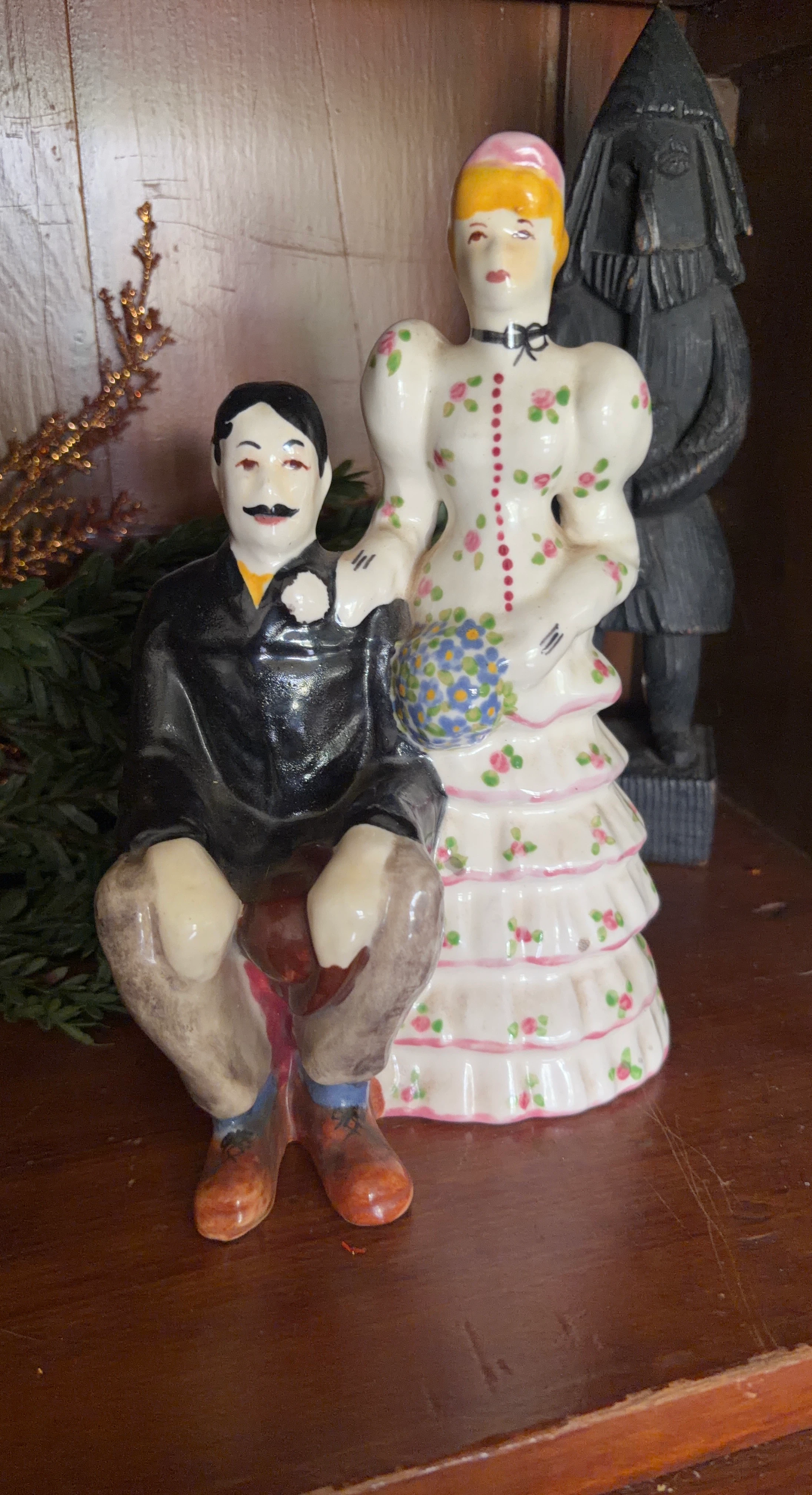 Vintage Ceramic Couple Figurine
