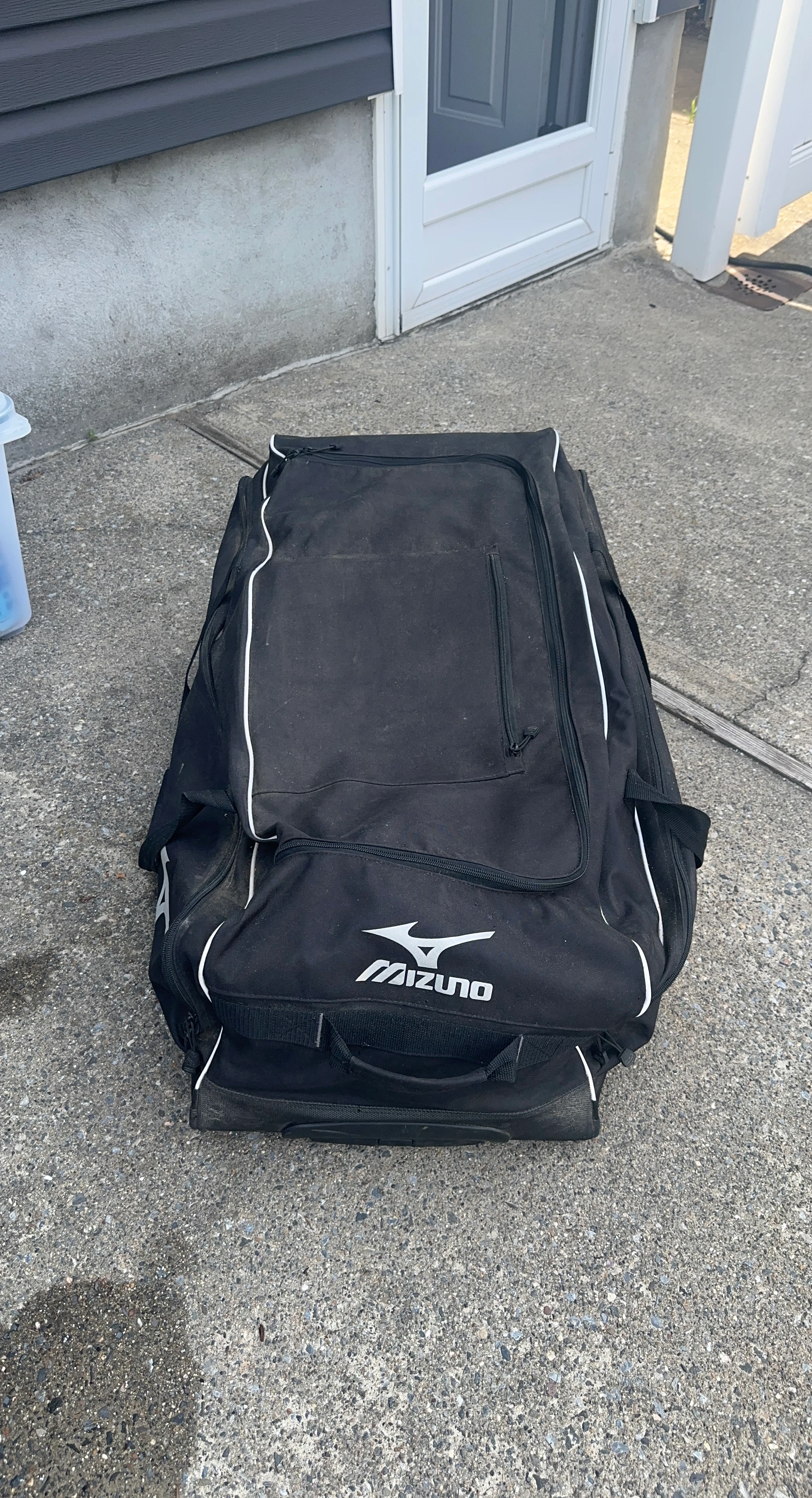 Mizuno Black baseball bag