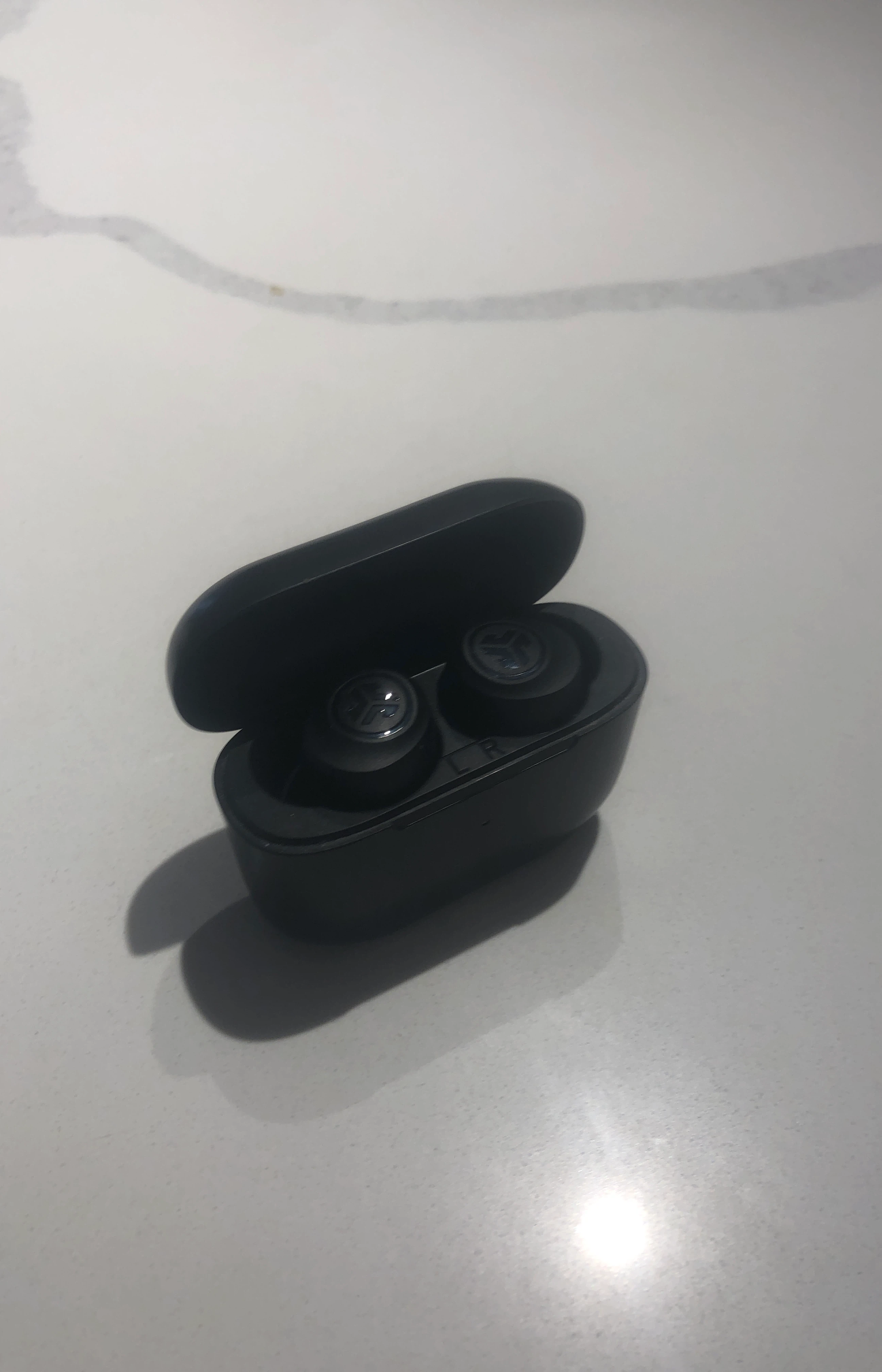 Wireless aipods