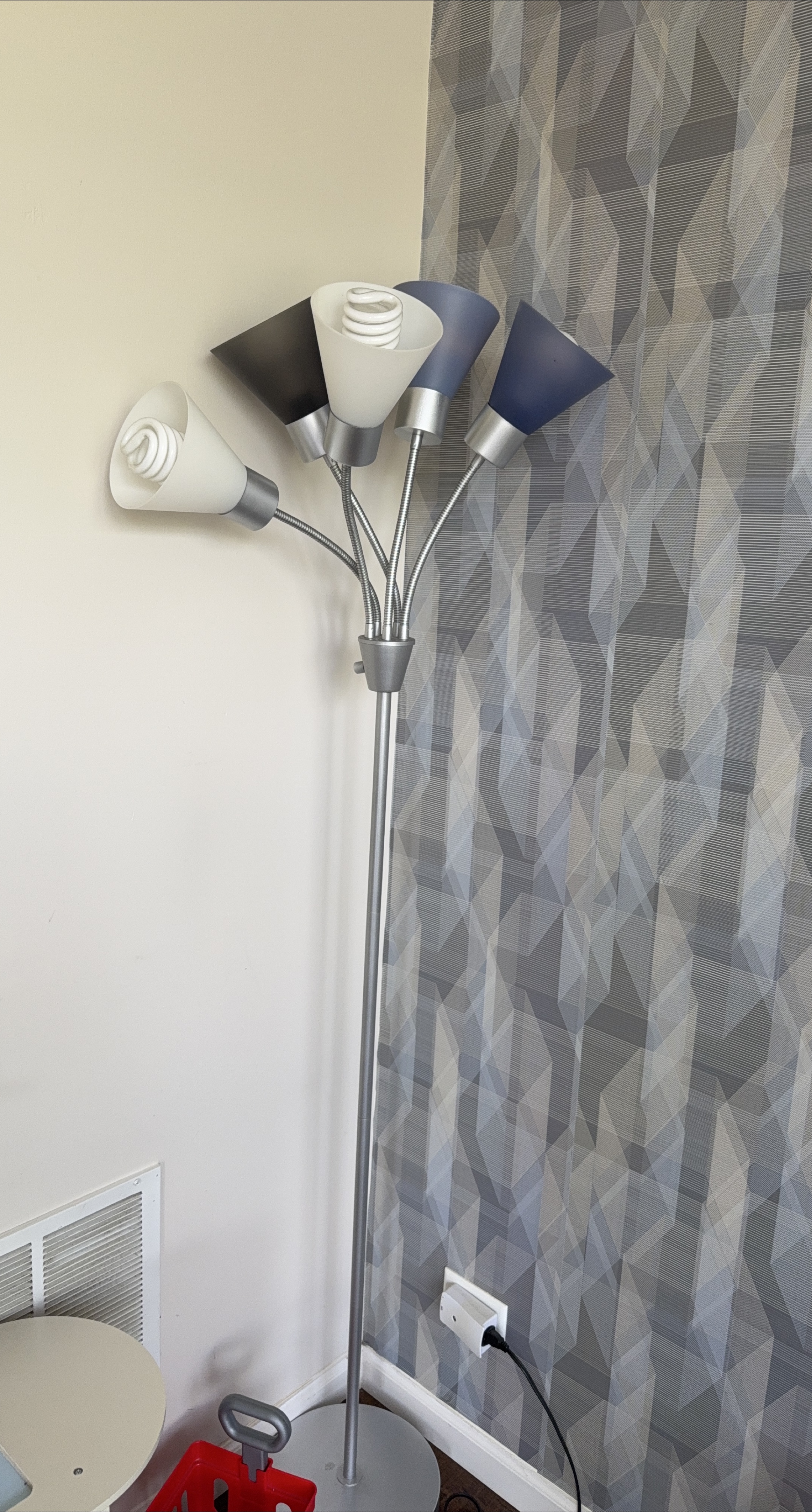 Multi-Head Floor Lamp with Adjustable Goosenecks