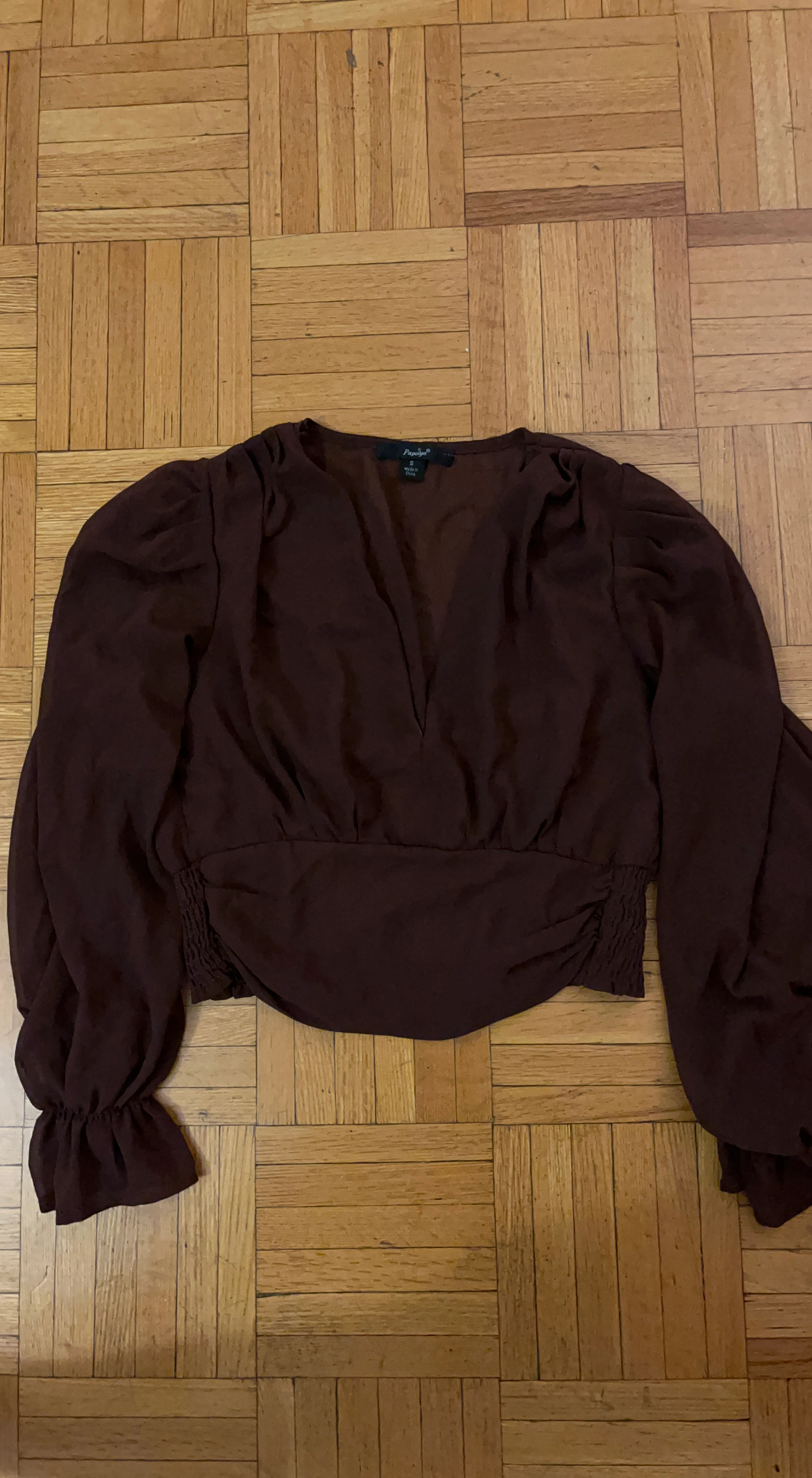 Papaya! Burgundy Puff Sleeve Ruched Crop Top
