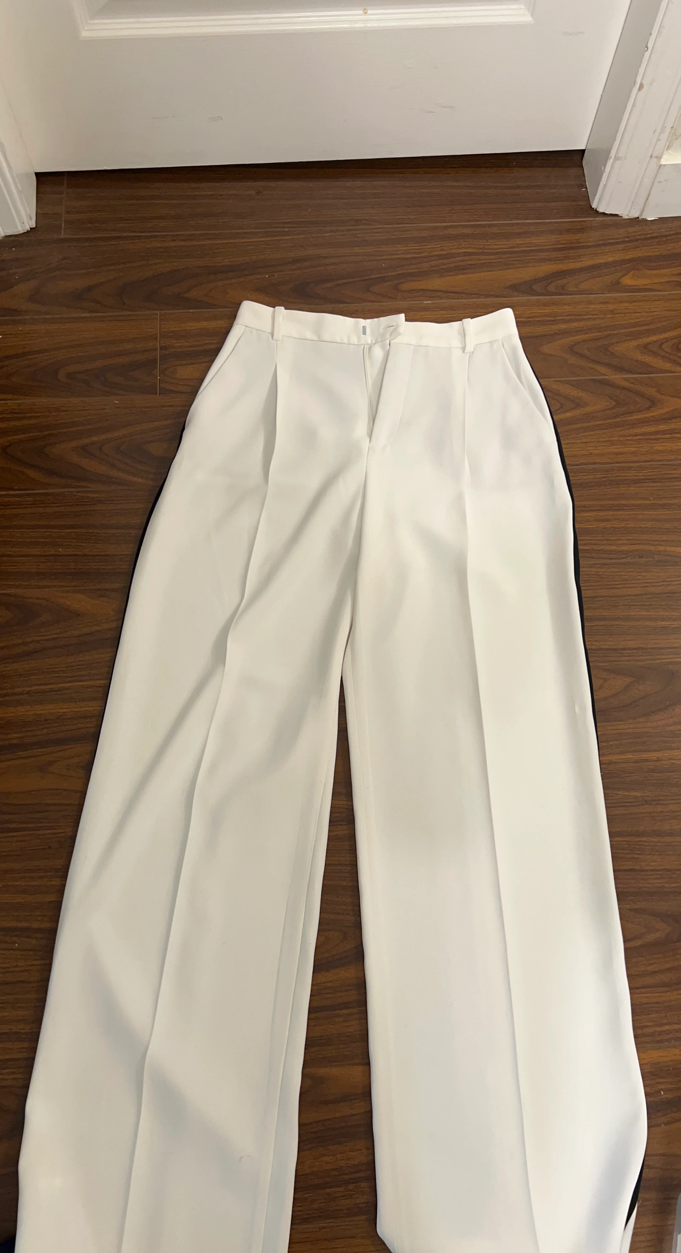 ⚽️ Zara Basic White Wide Leg Pants with Black Stripe