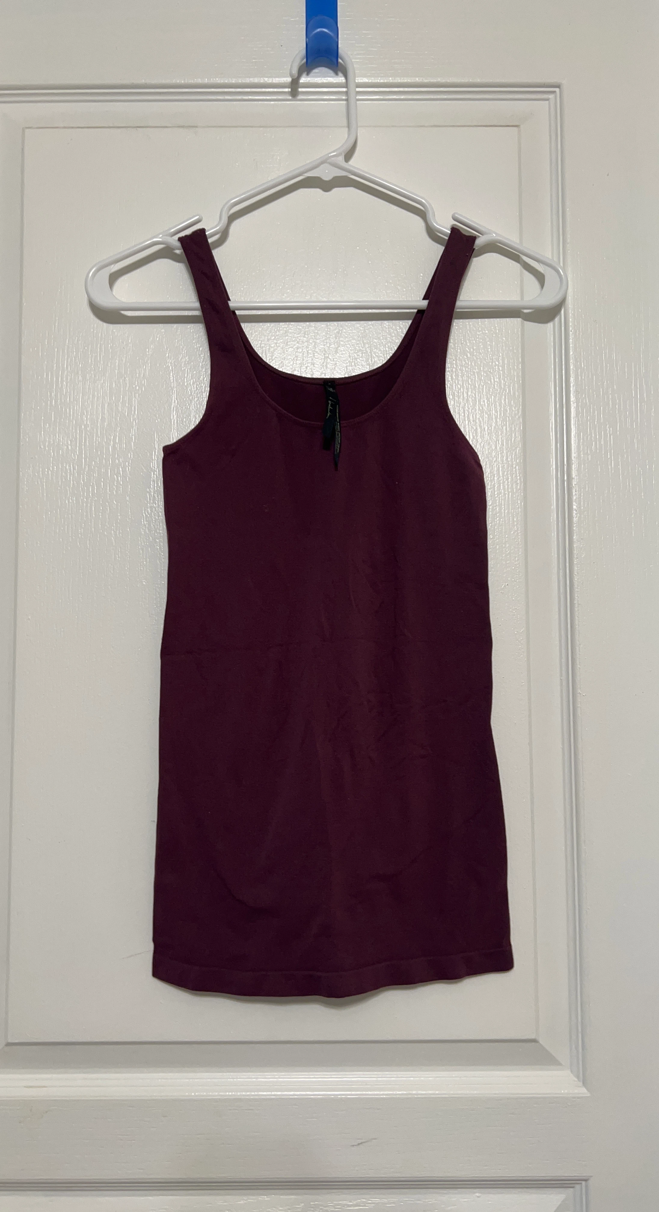⚽ T.Babaton Burgundy Tank Top Size S