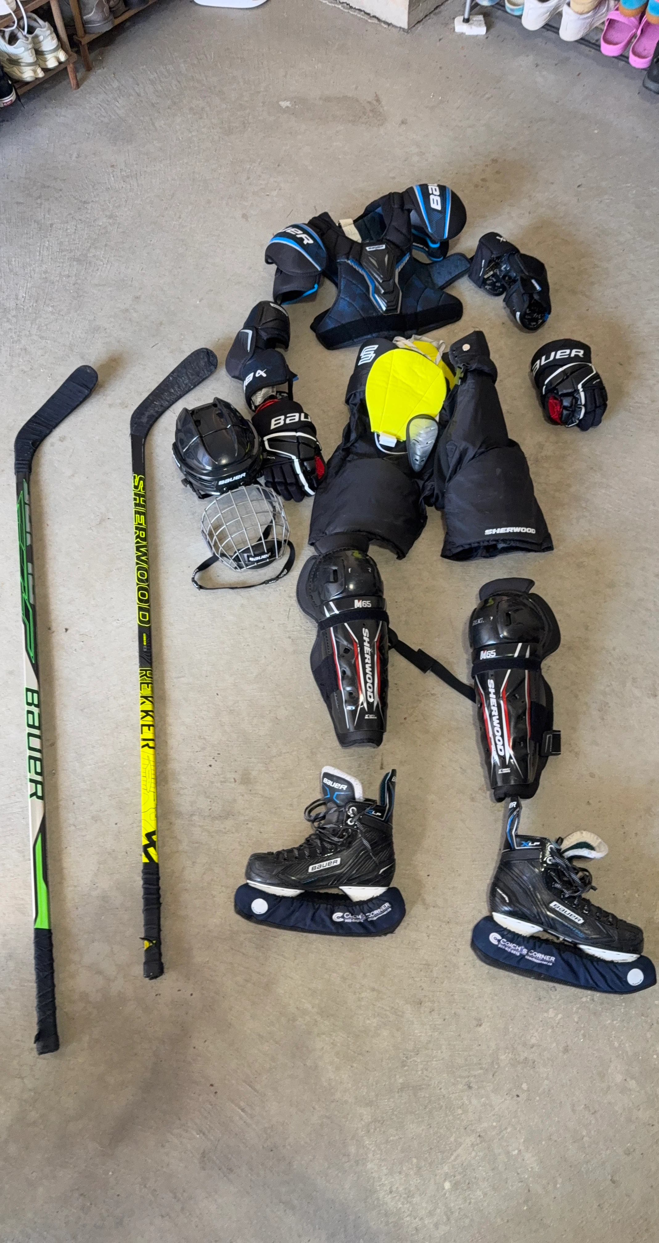 Bauer & Sherwood Hockey Gear Set