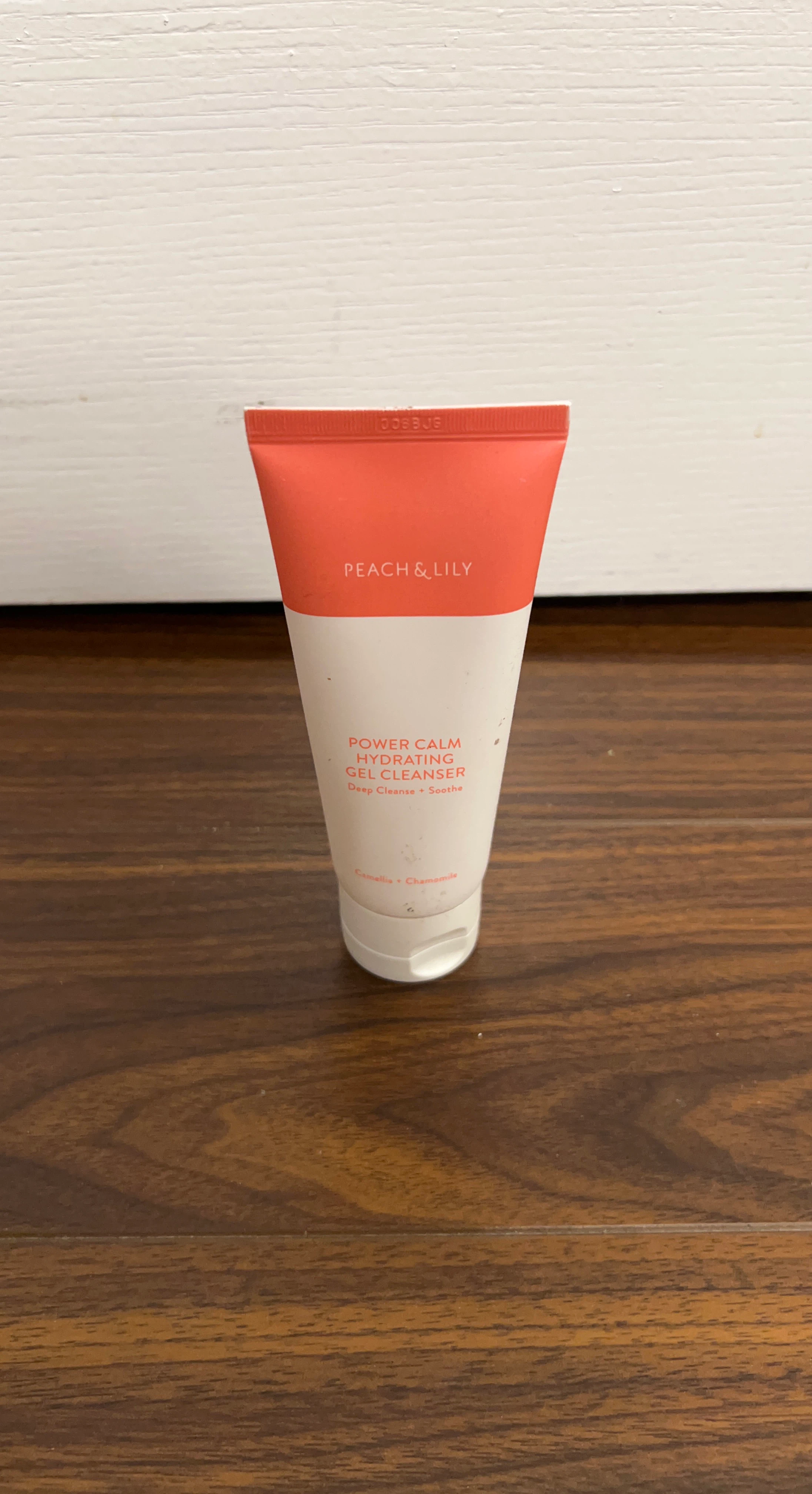 ⚽ Peach & Lily Power Calm Hydrating Gel Cleanser