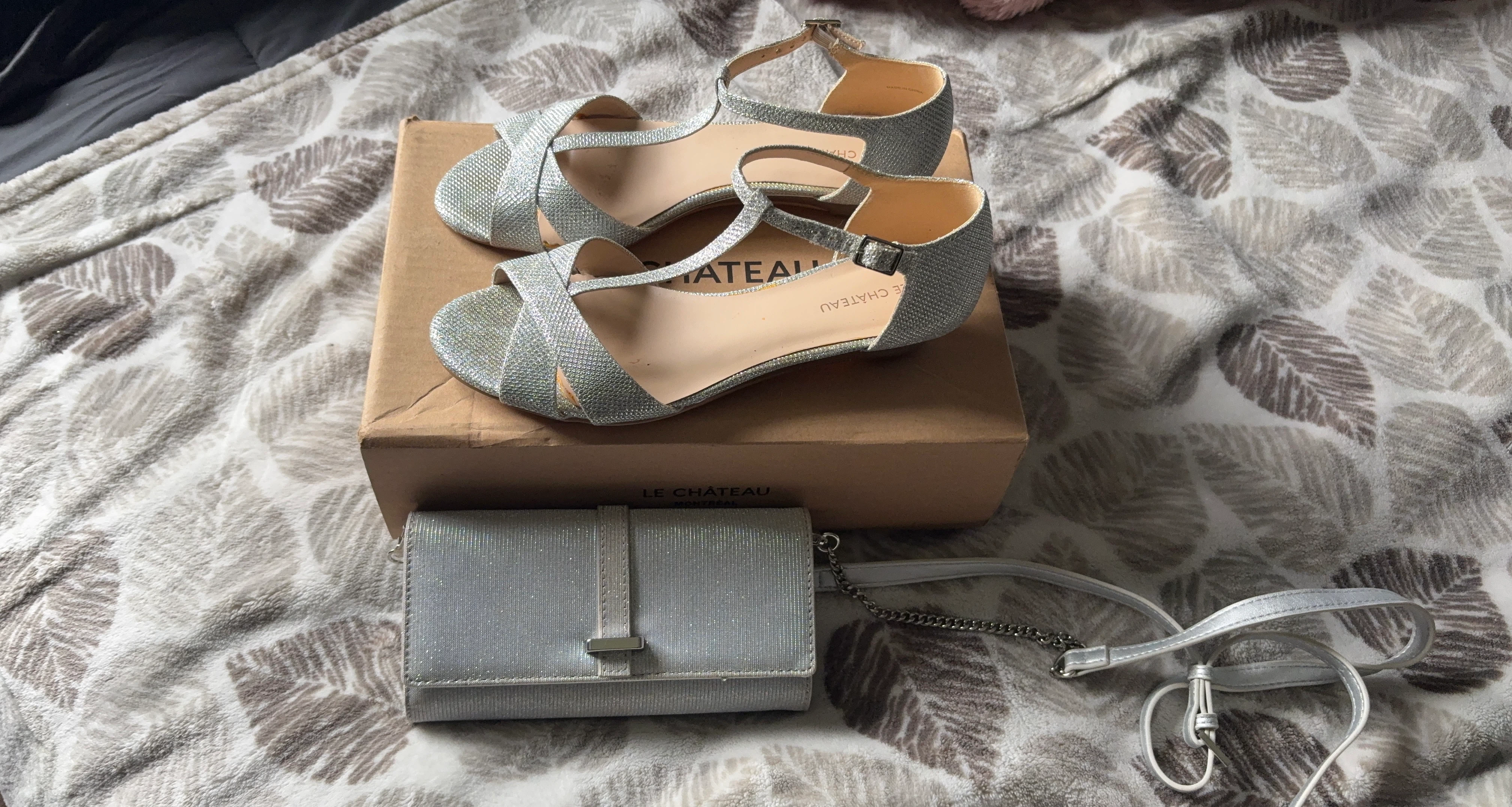 Le Château Silver Glitter Sandals and Clutch Set