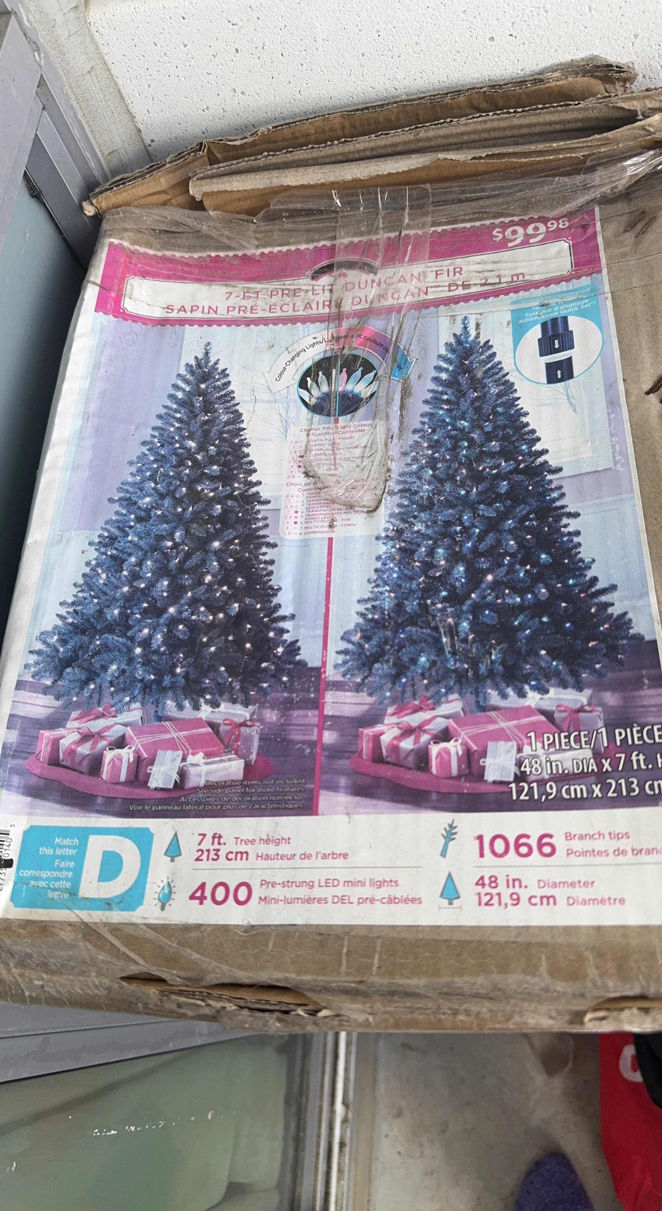 Duncan Fir Pre-Lit Christmas Tree