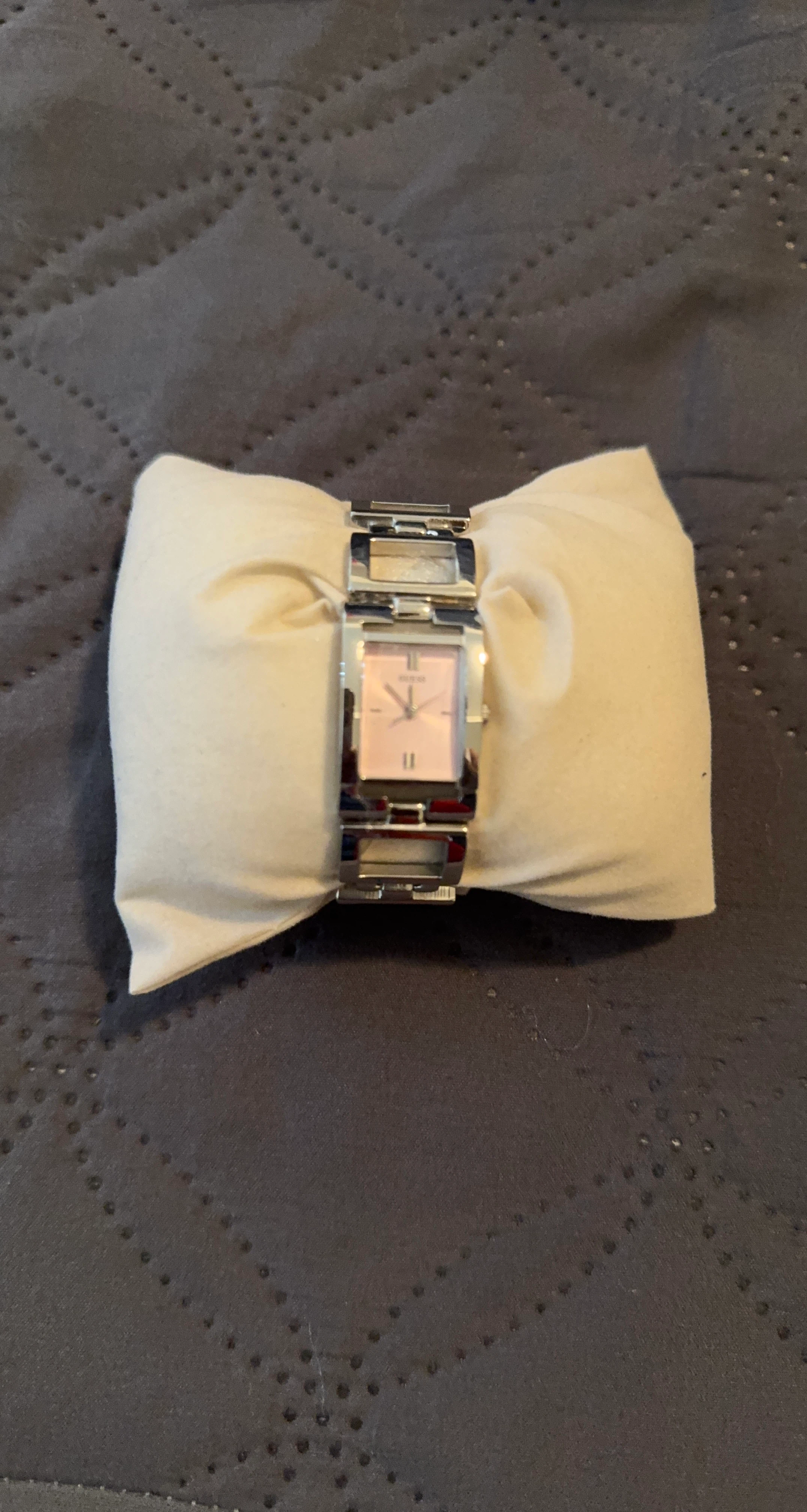 Guess Women's Watch - Pink Face ⚽