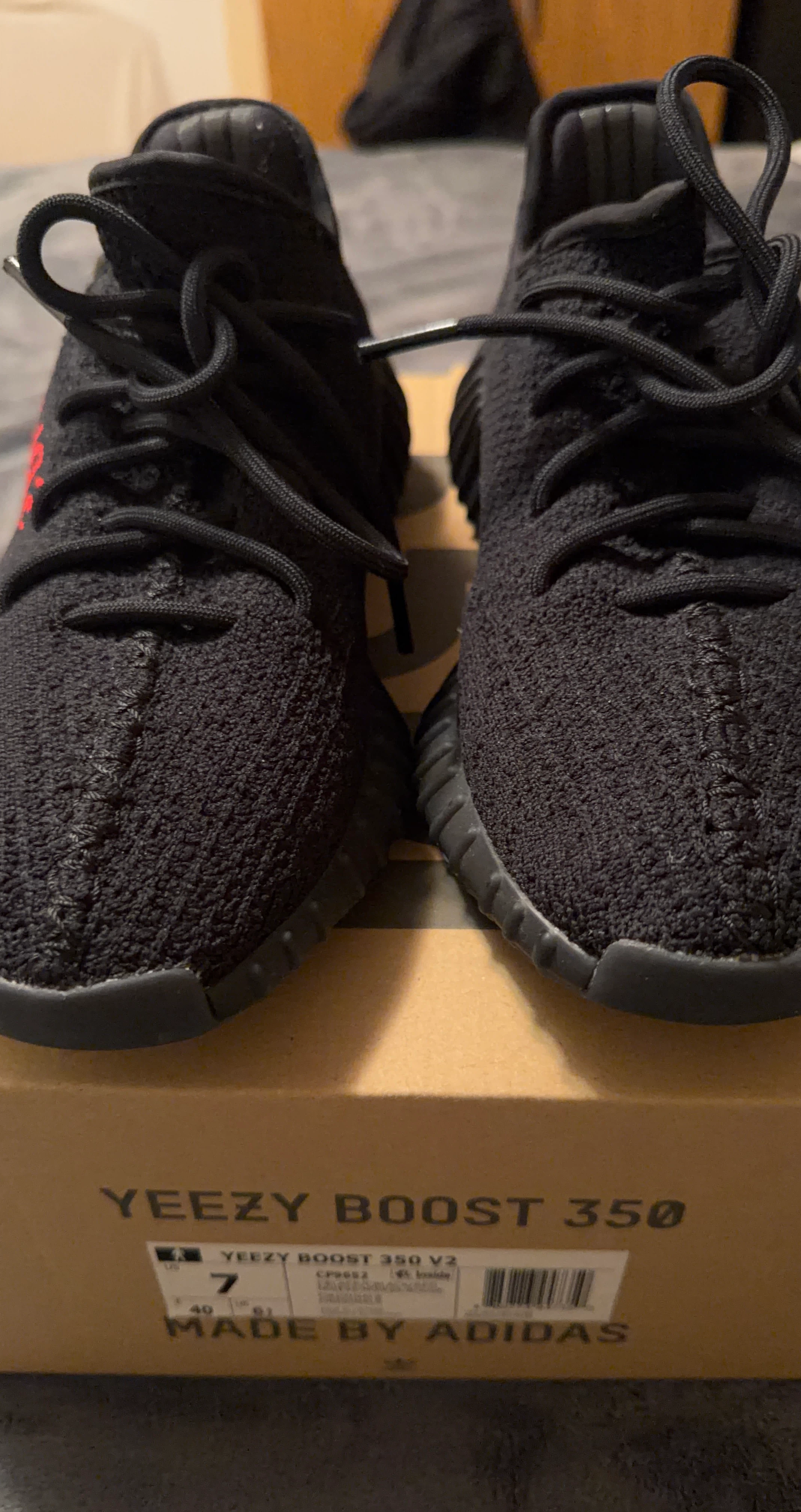 Adidas Yeezy Boost 350 V2 "Bred" Size 7