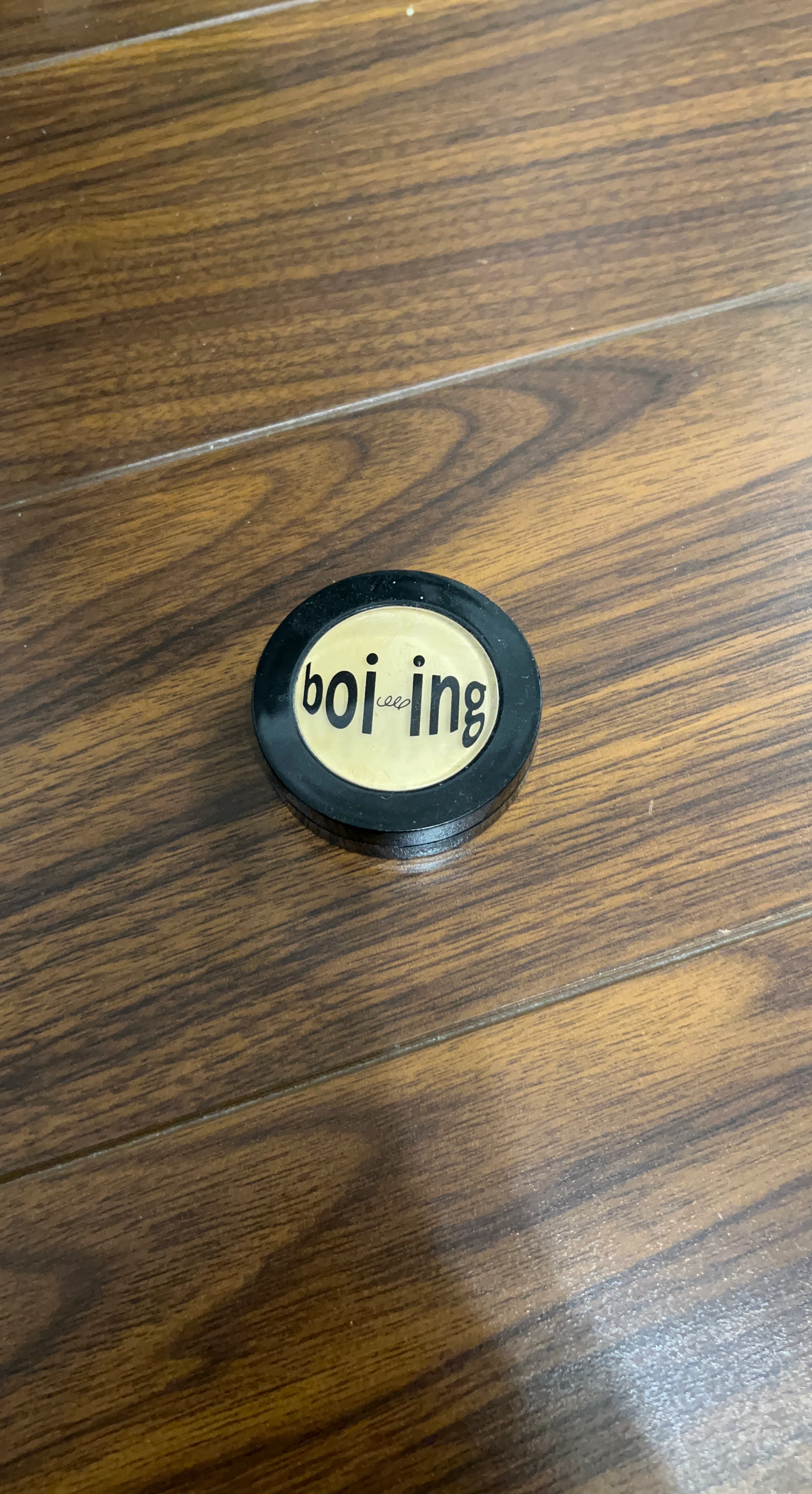 ⚽️ Benefit Boi-ing Industrial-Strength Concealer 02