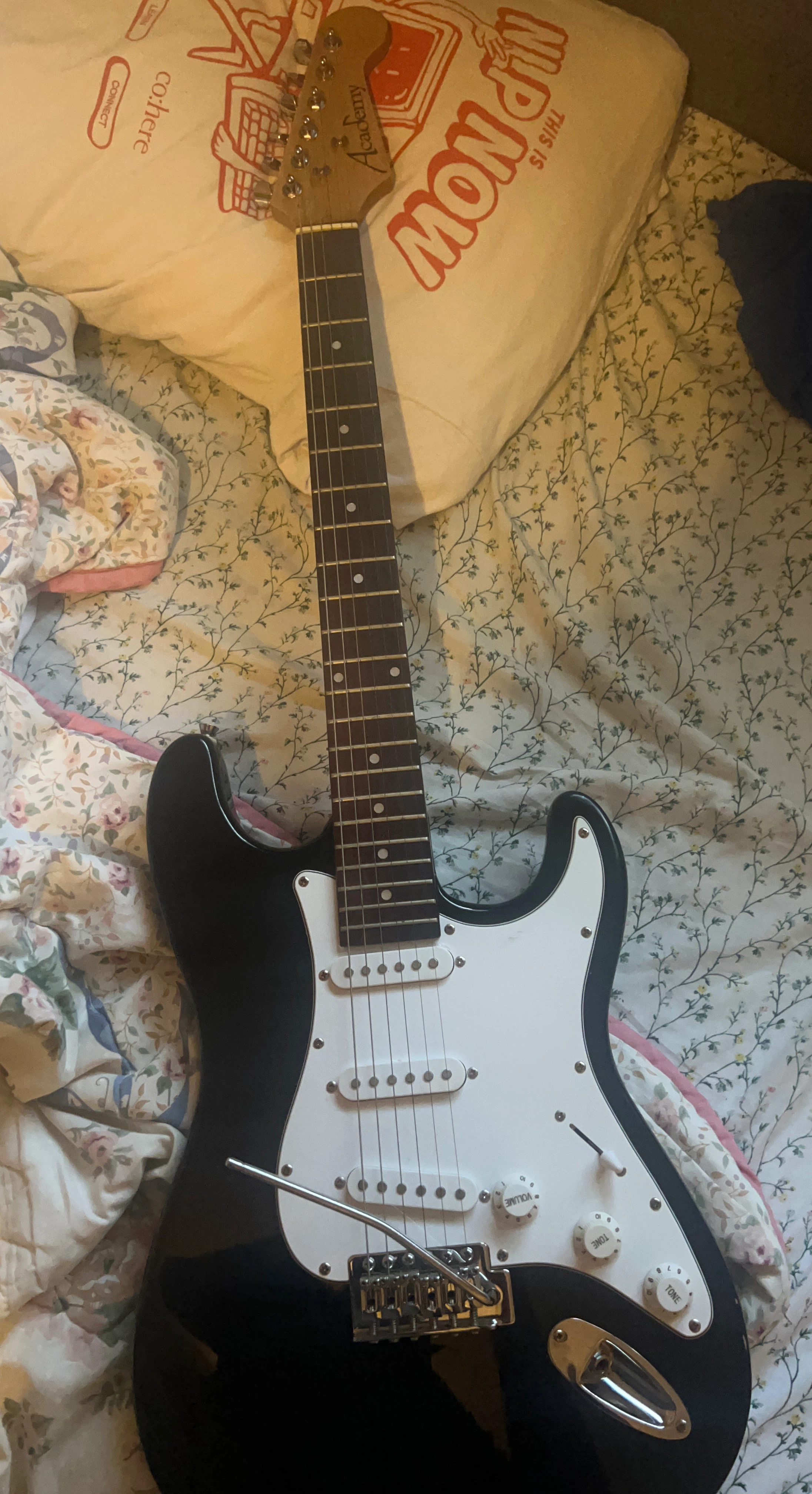 Academy Electric Guitar - Black